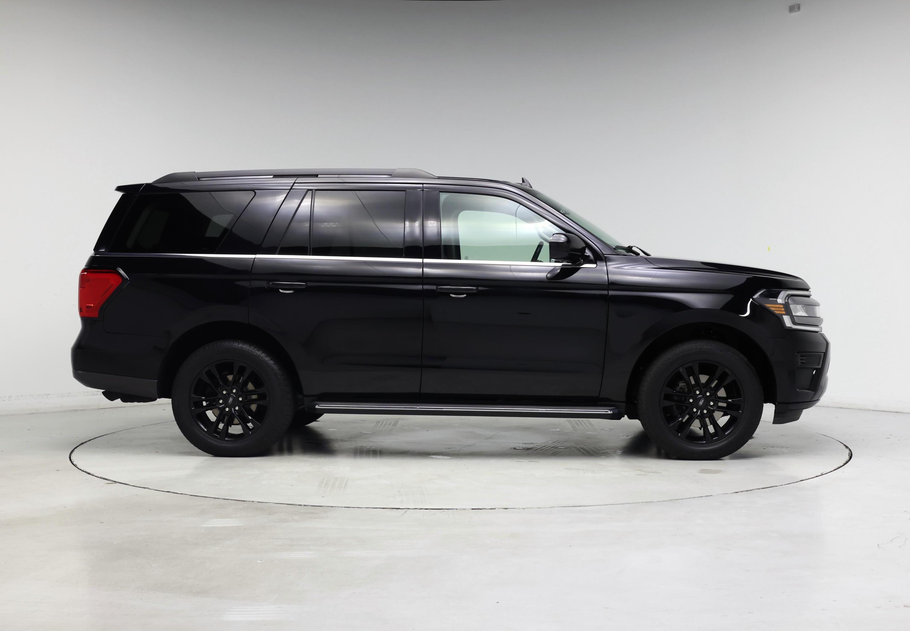 Thumbnail: 2022 Ford Expedition - 7