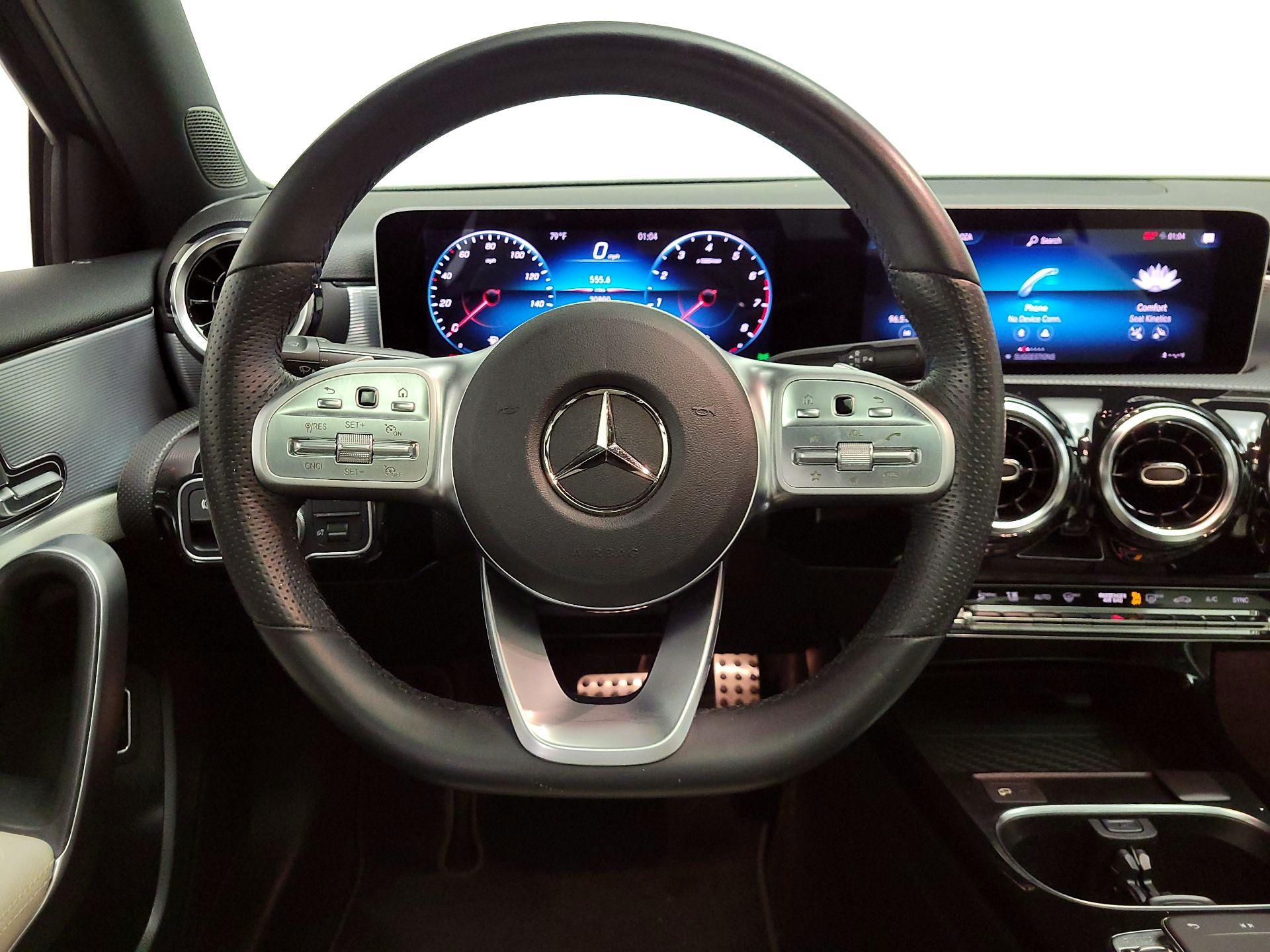 Thumbnail: 2019 Mercedes-Benz A-Class - 10