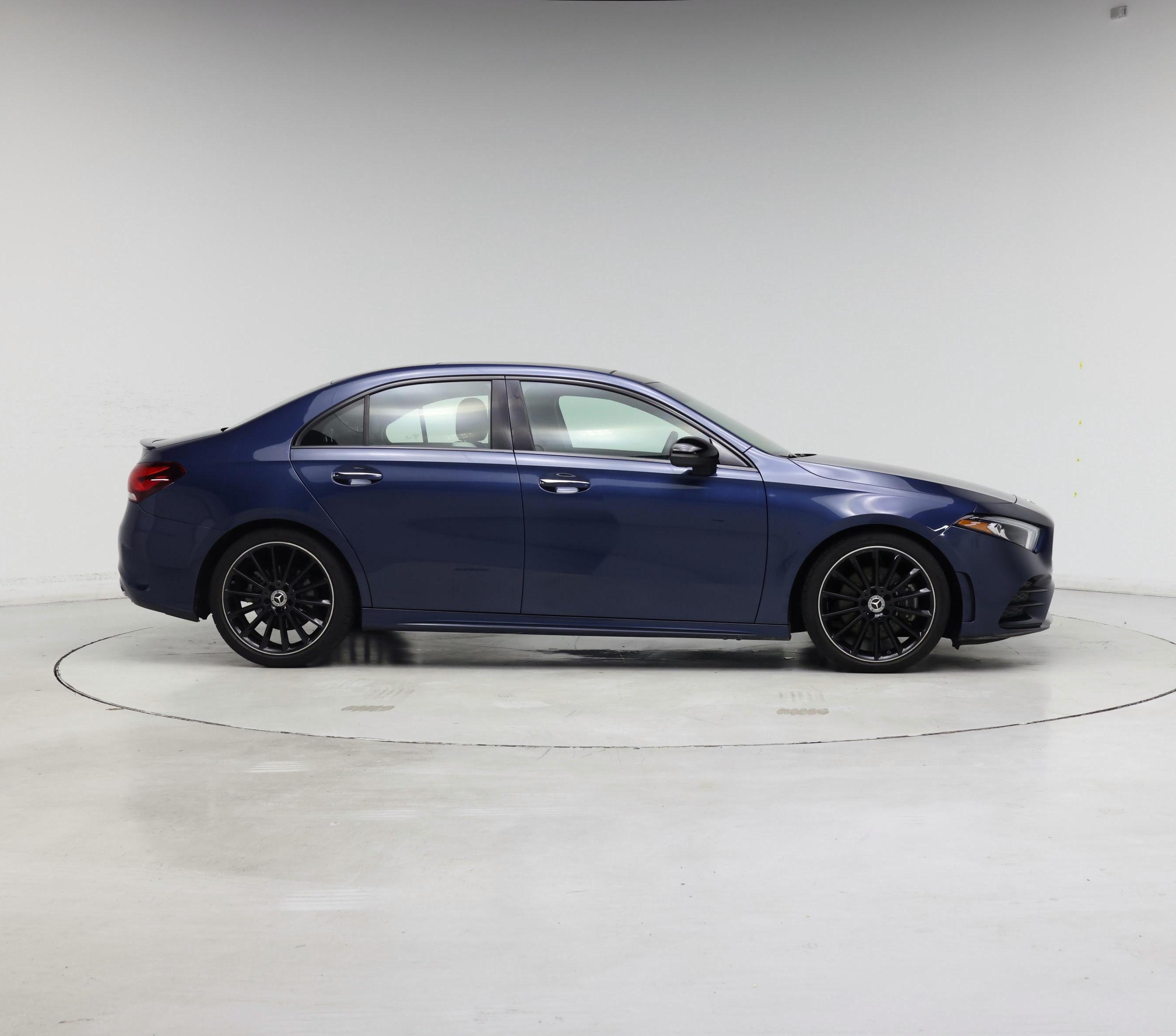 Thumbnail: 2019 Mercedes-Benz A-Class - 7