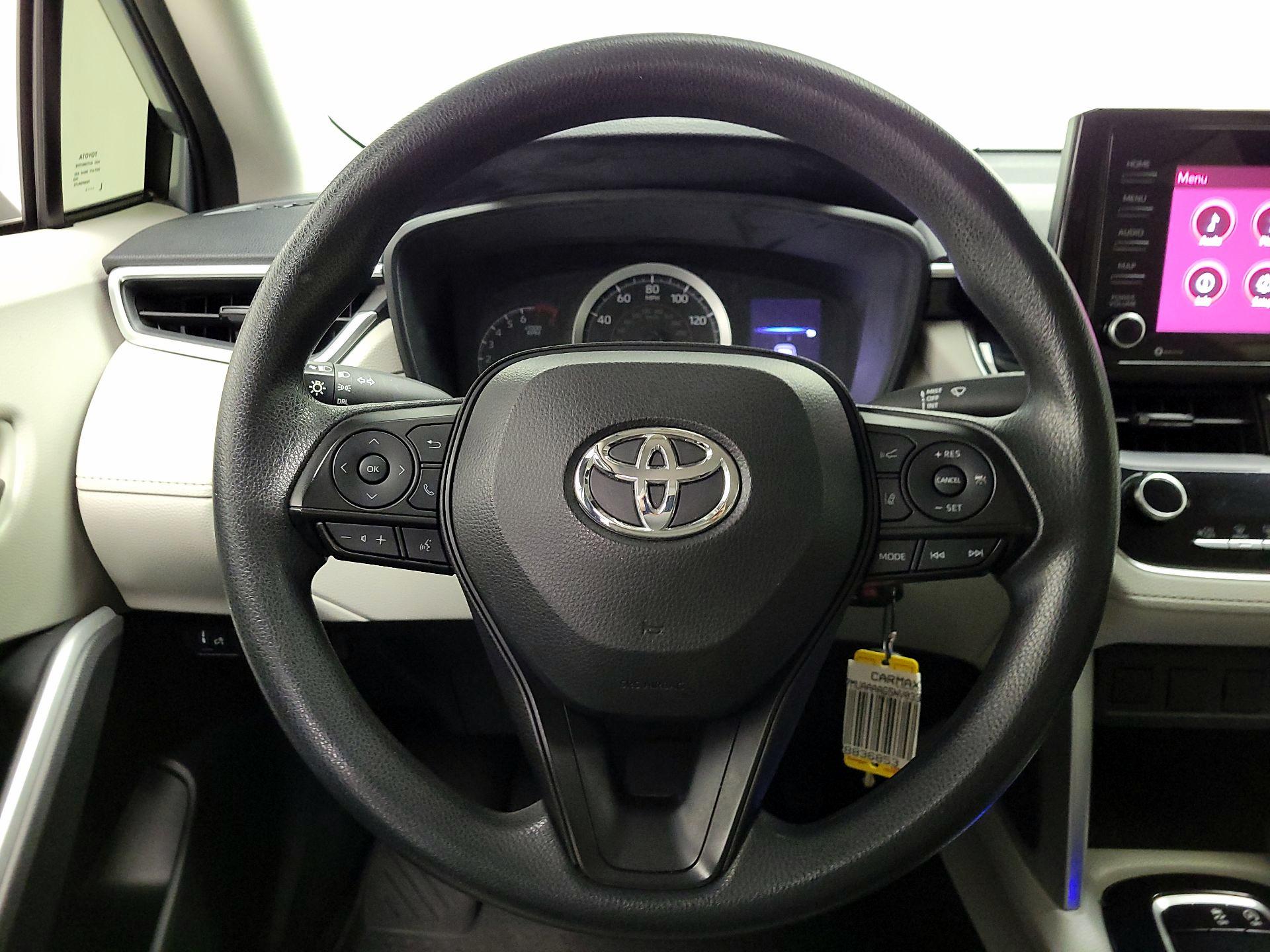 Thumbnail: 2022 Toyota Corolla Cross - 10