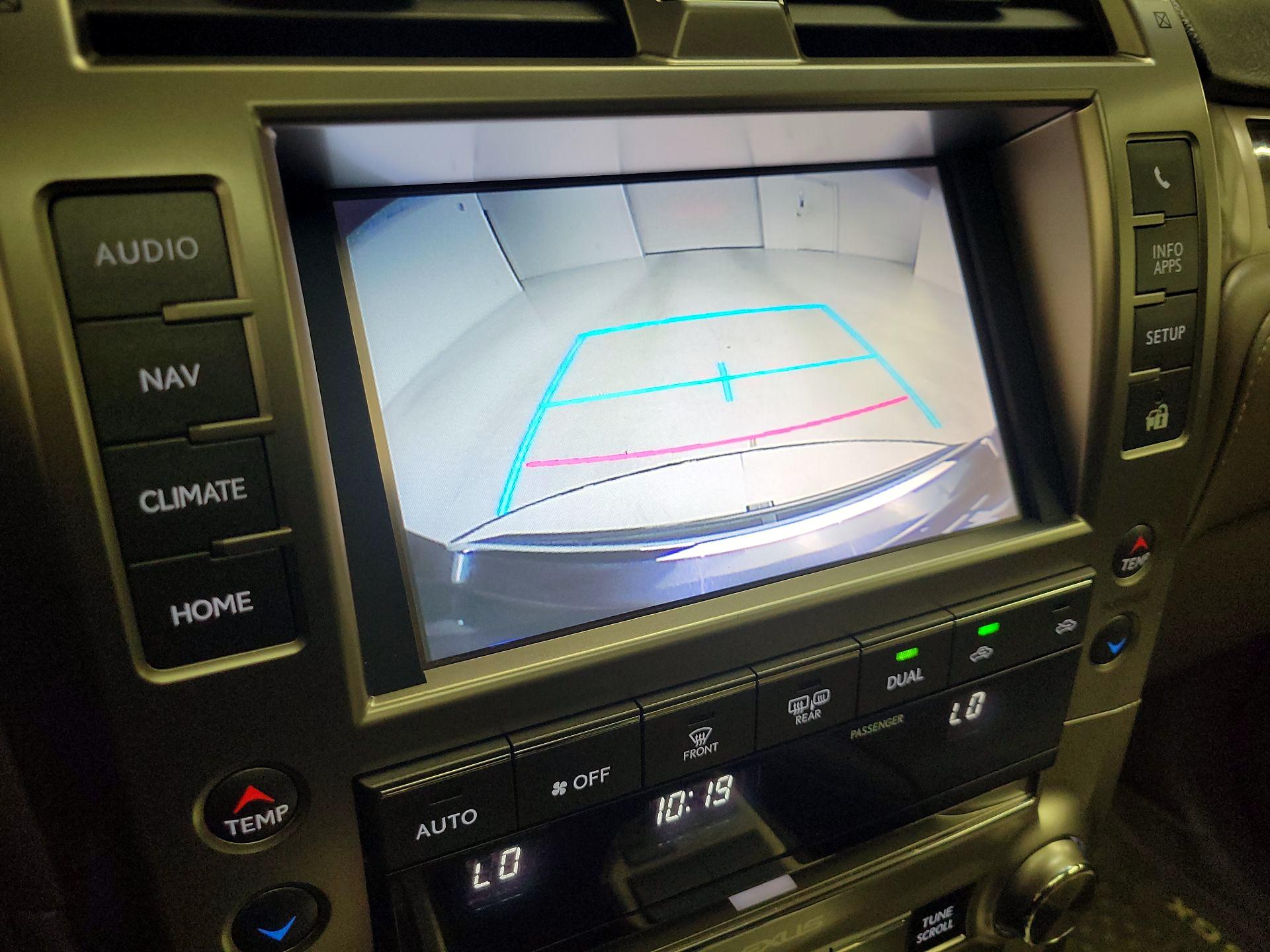 Thumbnail: 2019 Lexus GX - 15