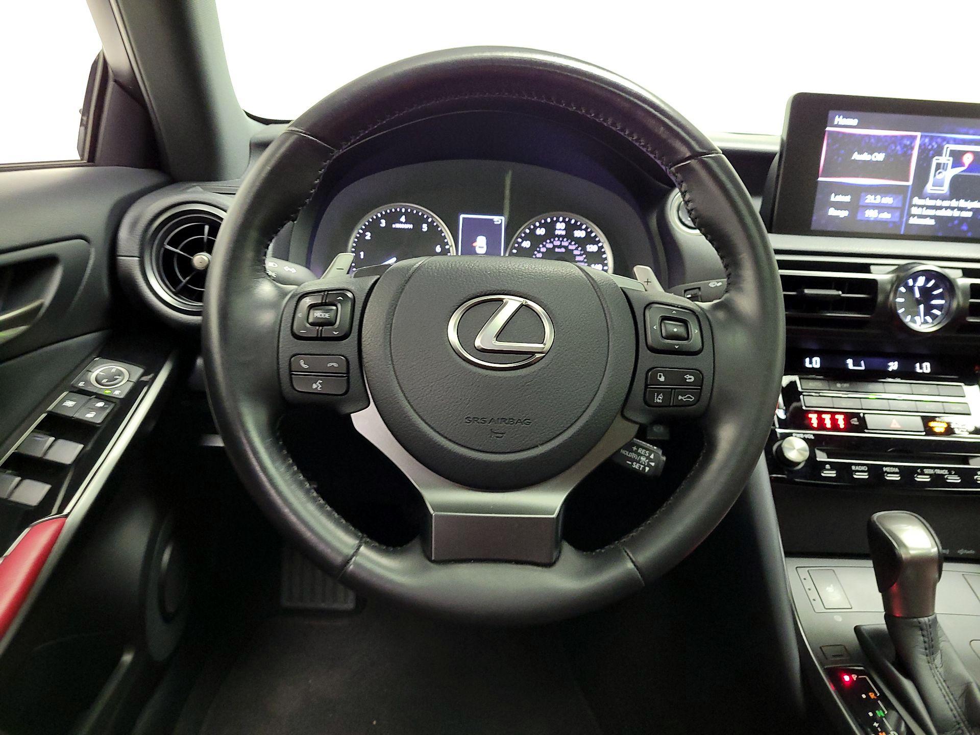 Thumbnail: 2024 Lexus IS - 10