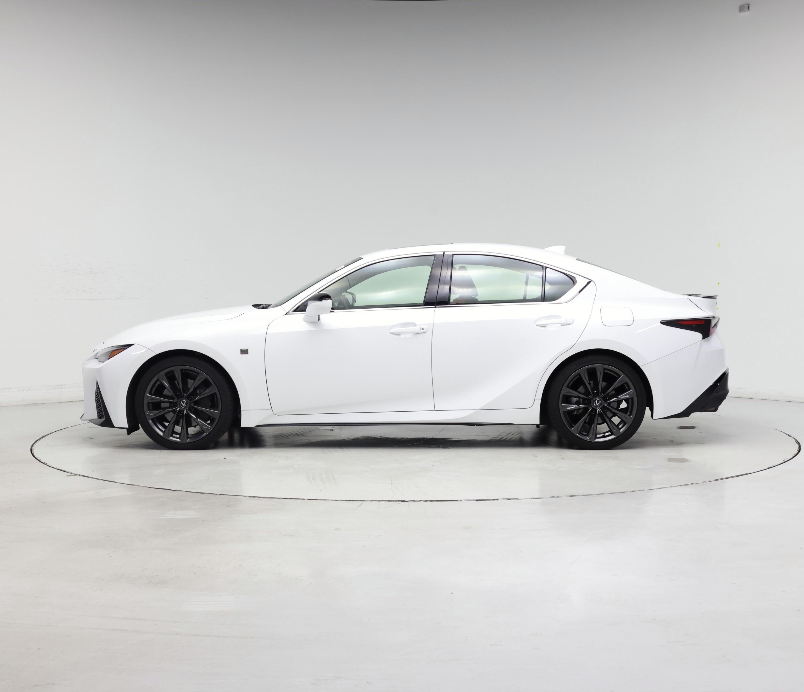 Thumbnail: 2024 Lexus IS - 3