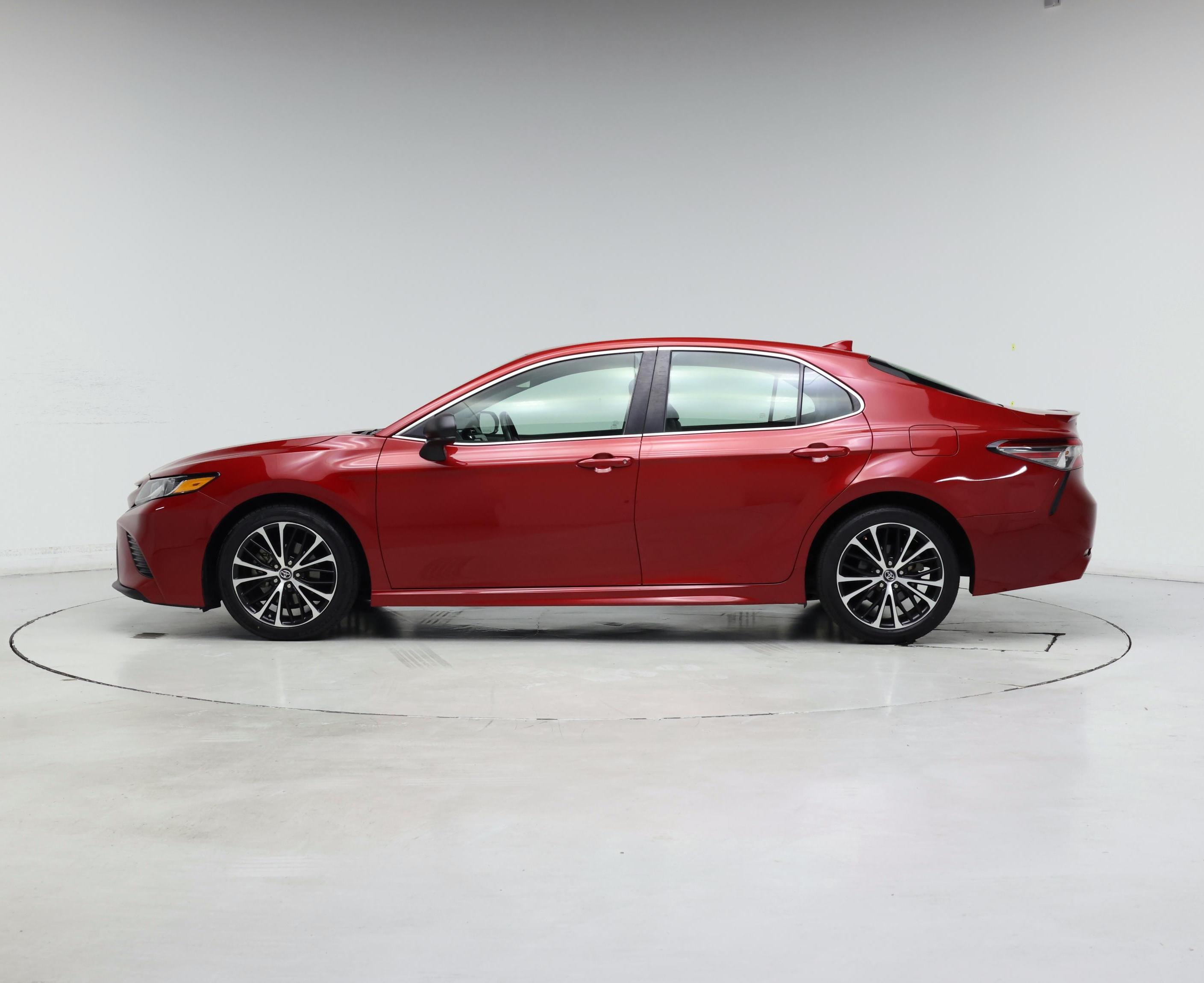 Thumbnail: 2019 Toyota Camry - 3