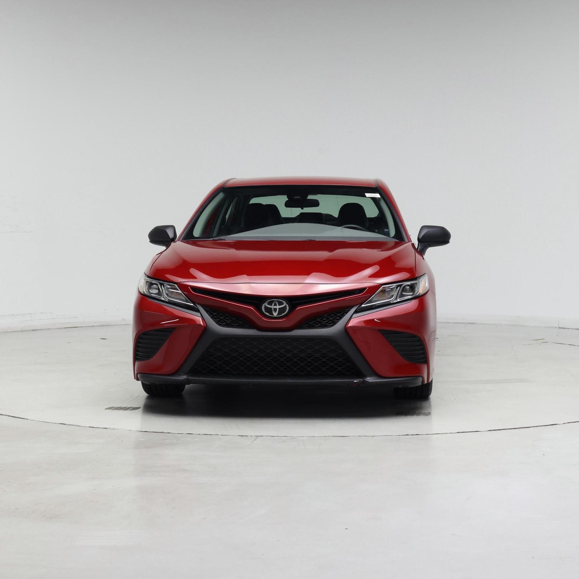 Thumbnail: 2019 Toyota Camry - 5