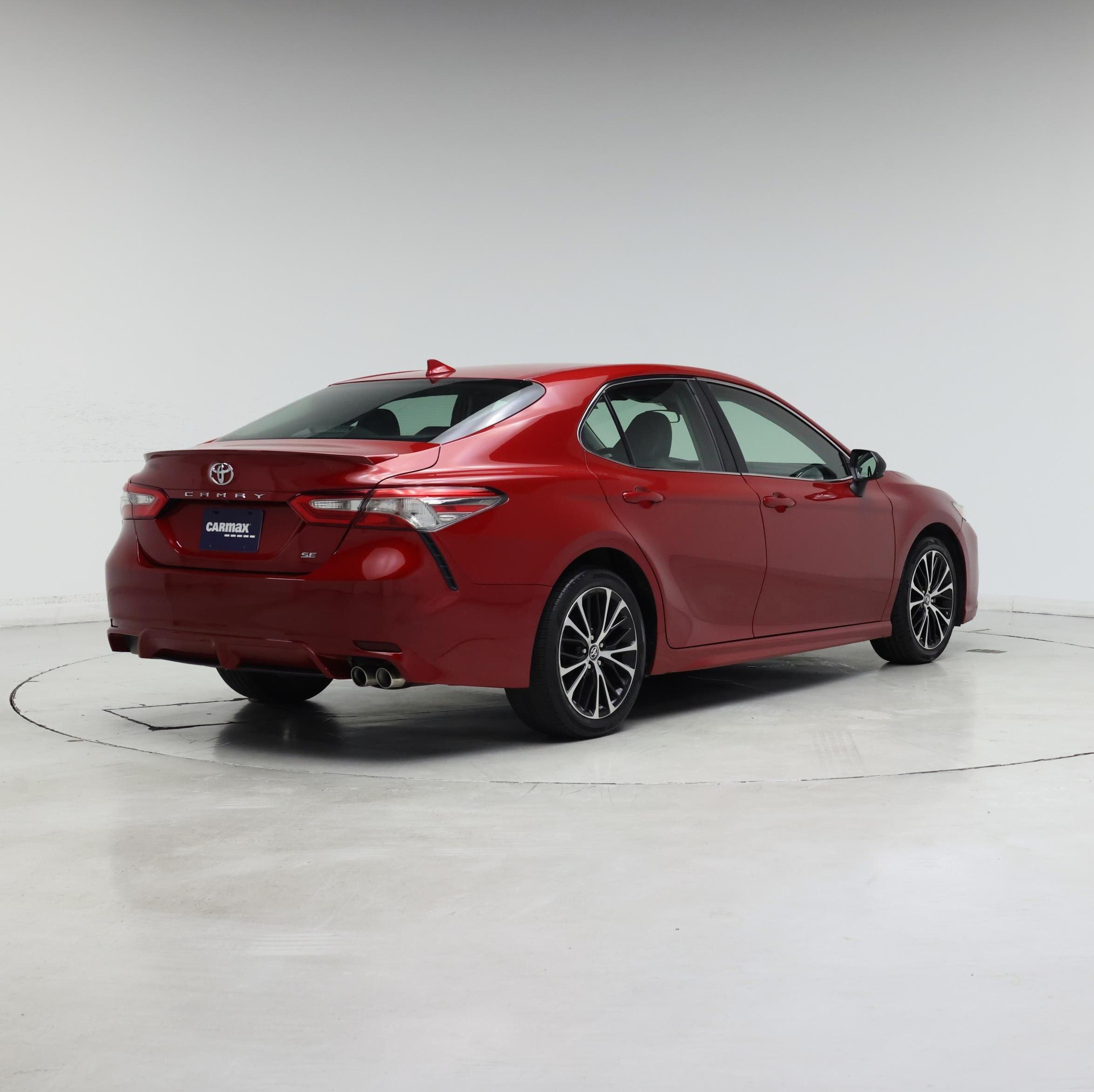 Thumbnail: 2019 Toyota Camry - 8