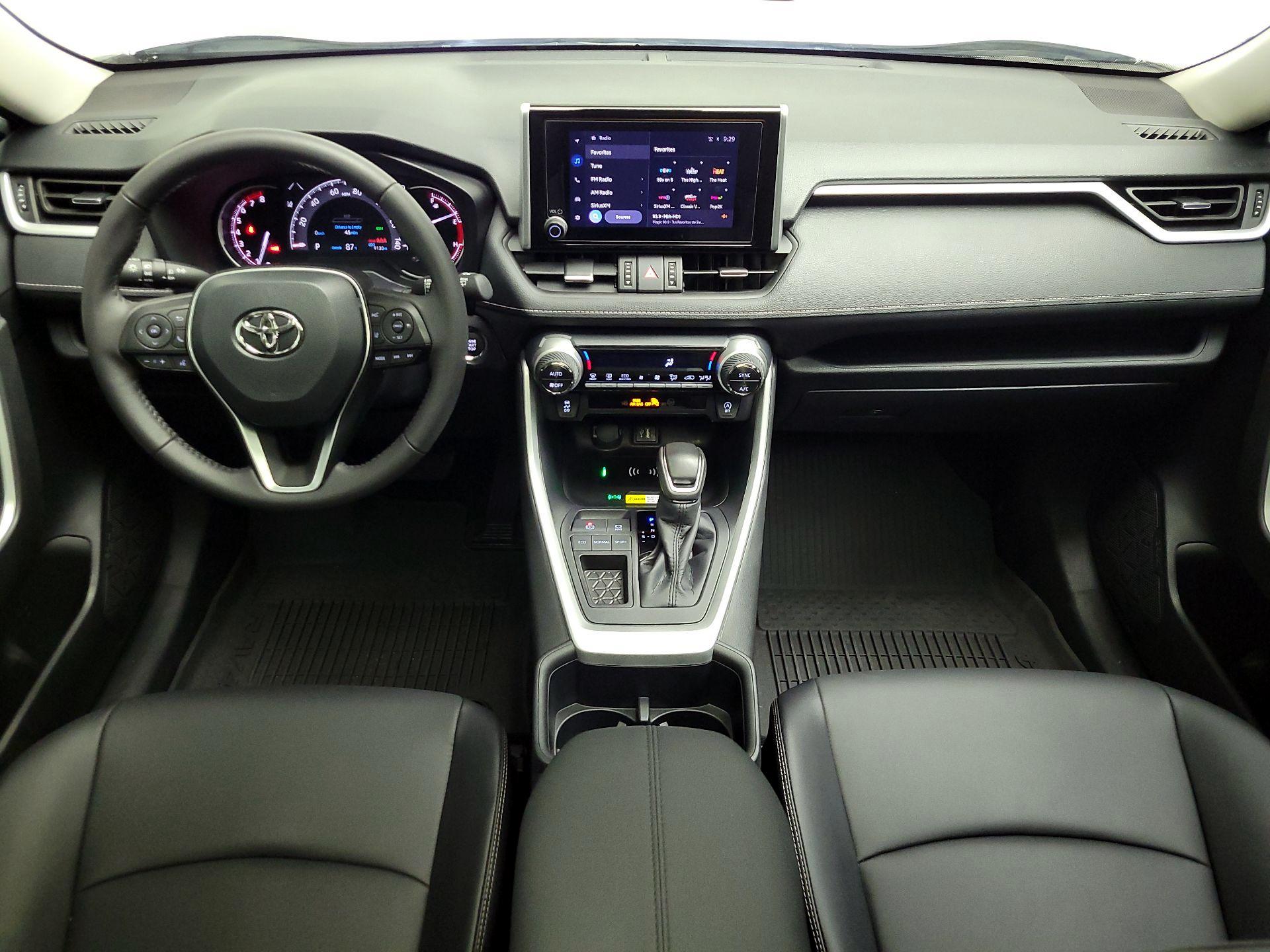 Thumbnail: 2025 Toyota RAV4 - 9