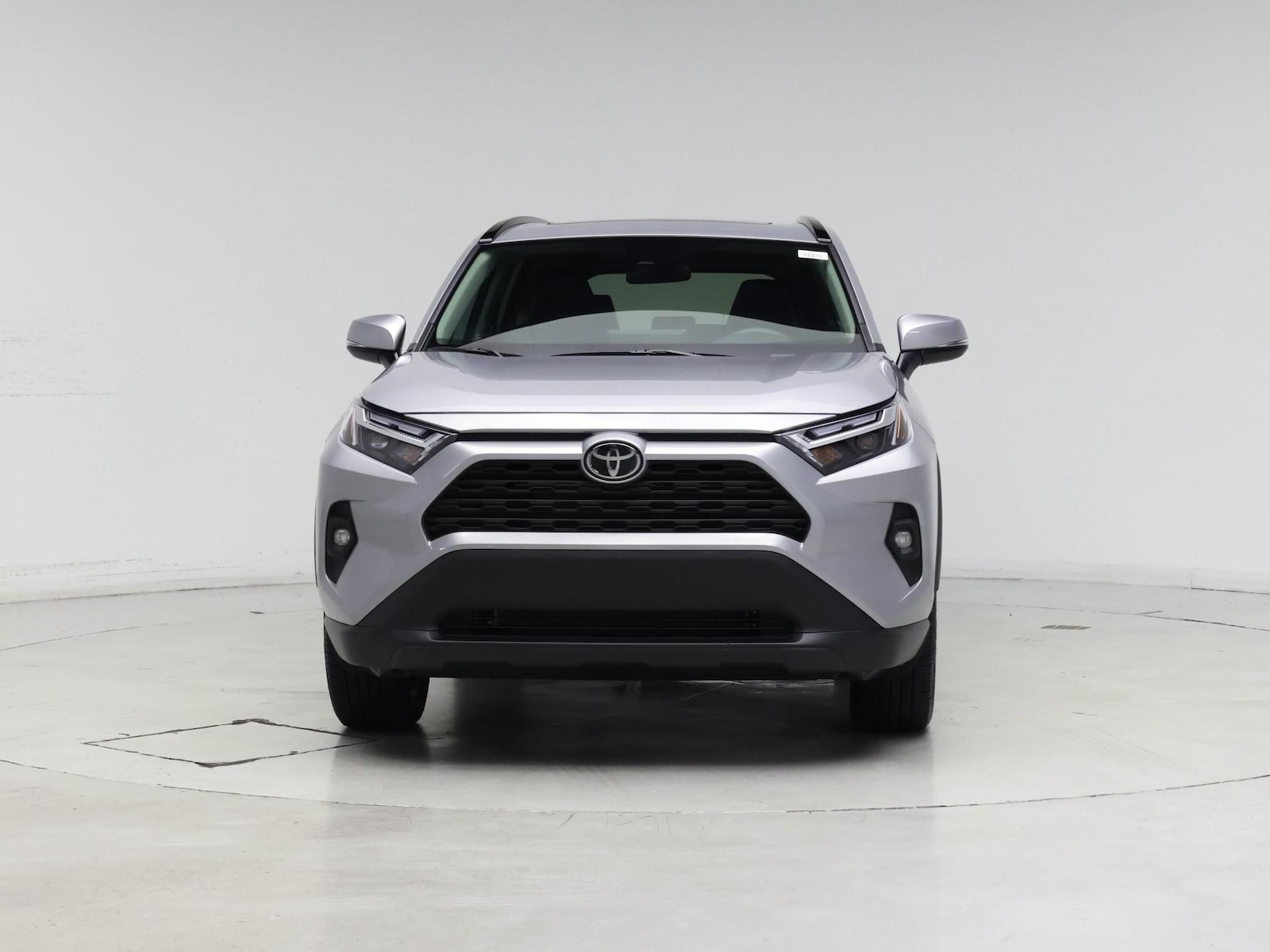 2025 Toyota RAV4 XLE Premium - Photo 6