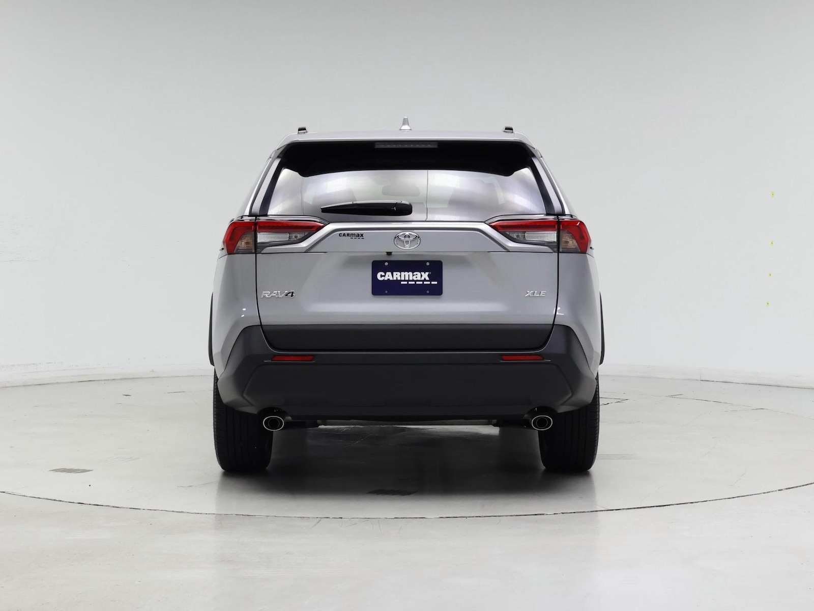 2025 Toyota RAV4 XLE Premium - Photo 7