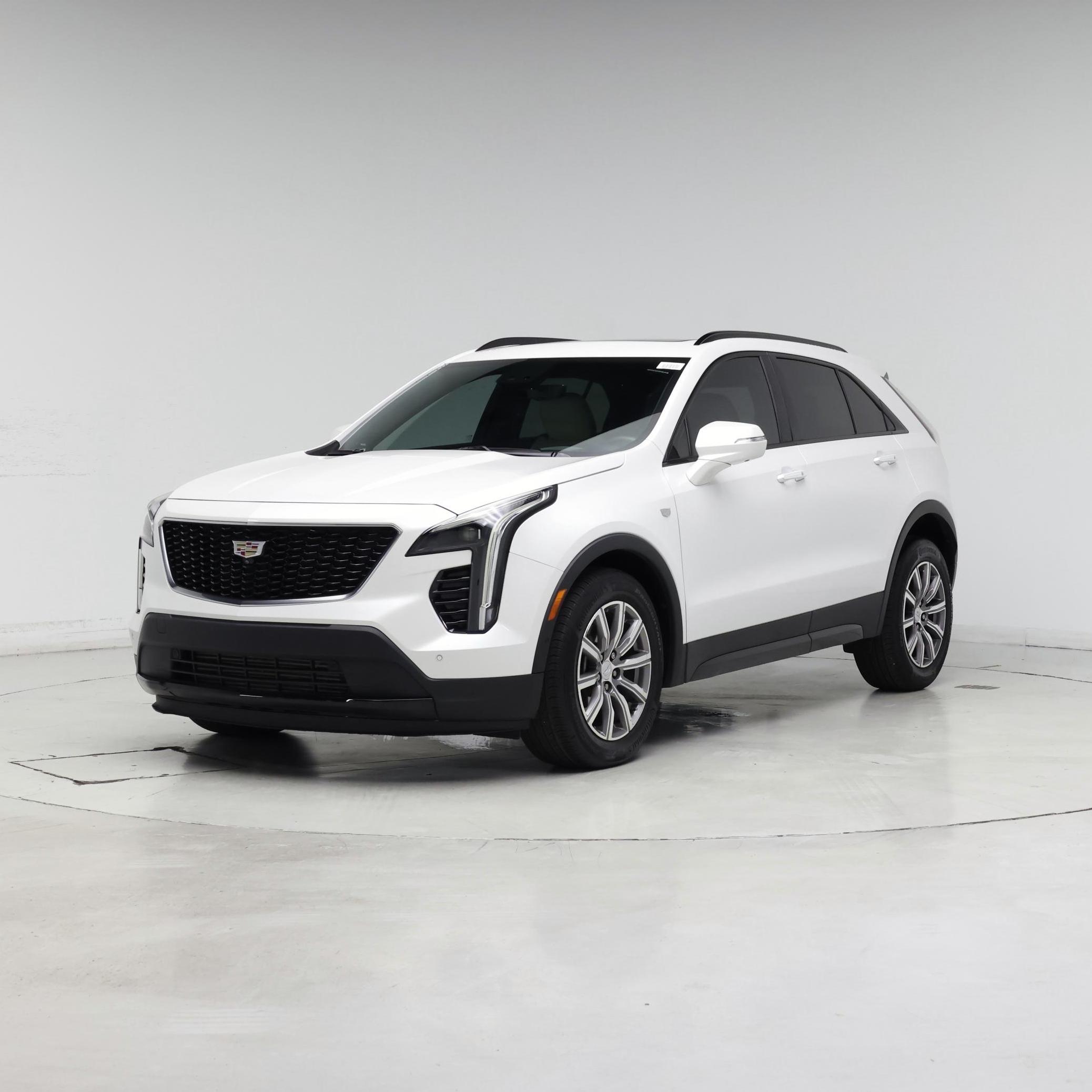 Thumbnail: 2022 Cadillac XT4 - 4