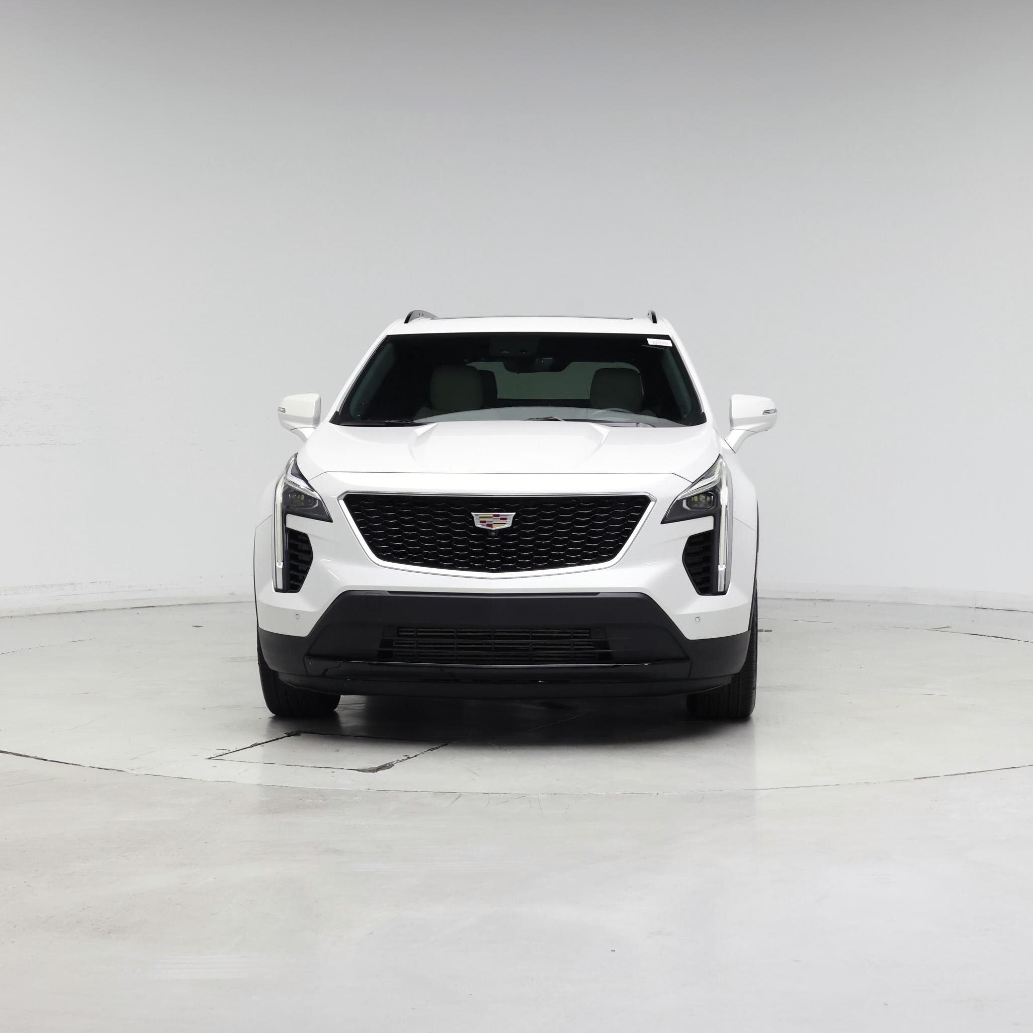Thumbnail: 2022 Cadillac XT4 - 5