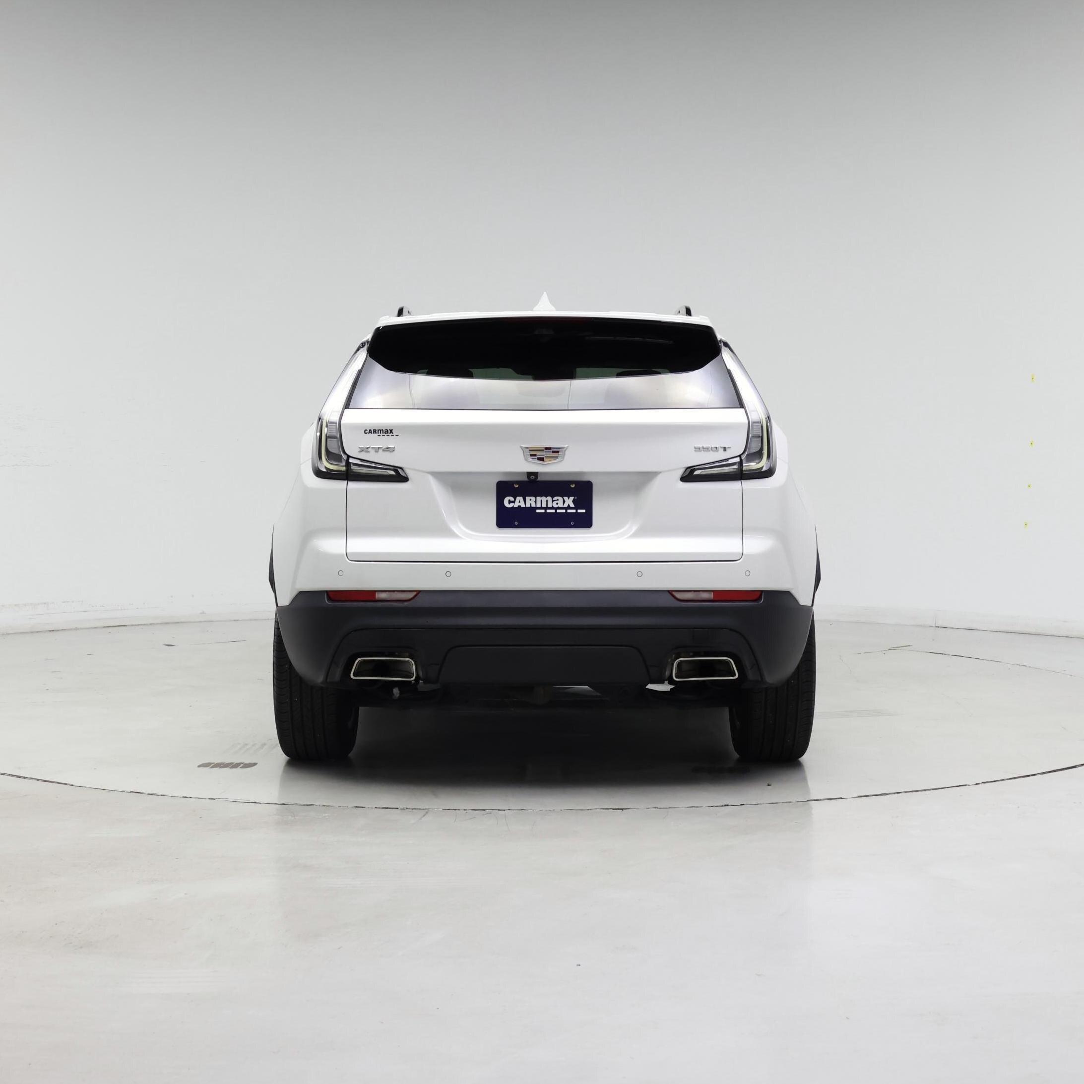 Thumbnail: 2022 Cadillac XT4 - 6