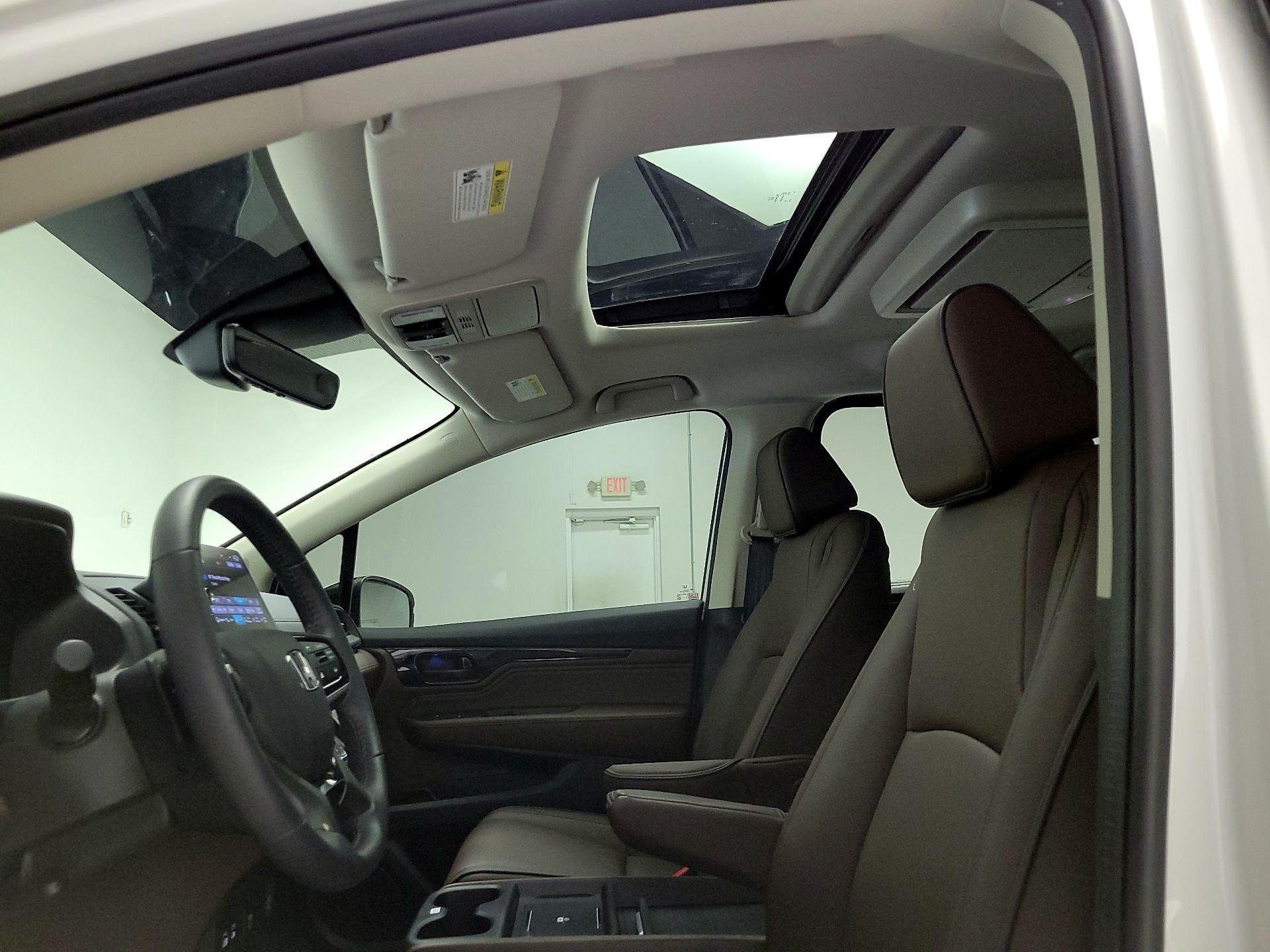 Thumbnail: 2026 Honda Odyssey - 19