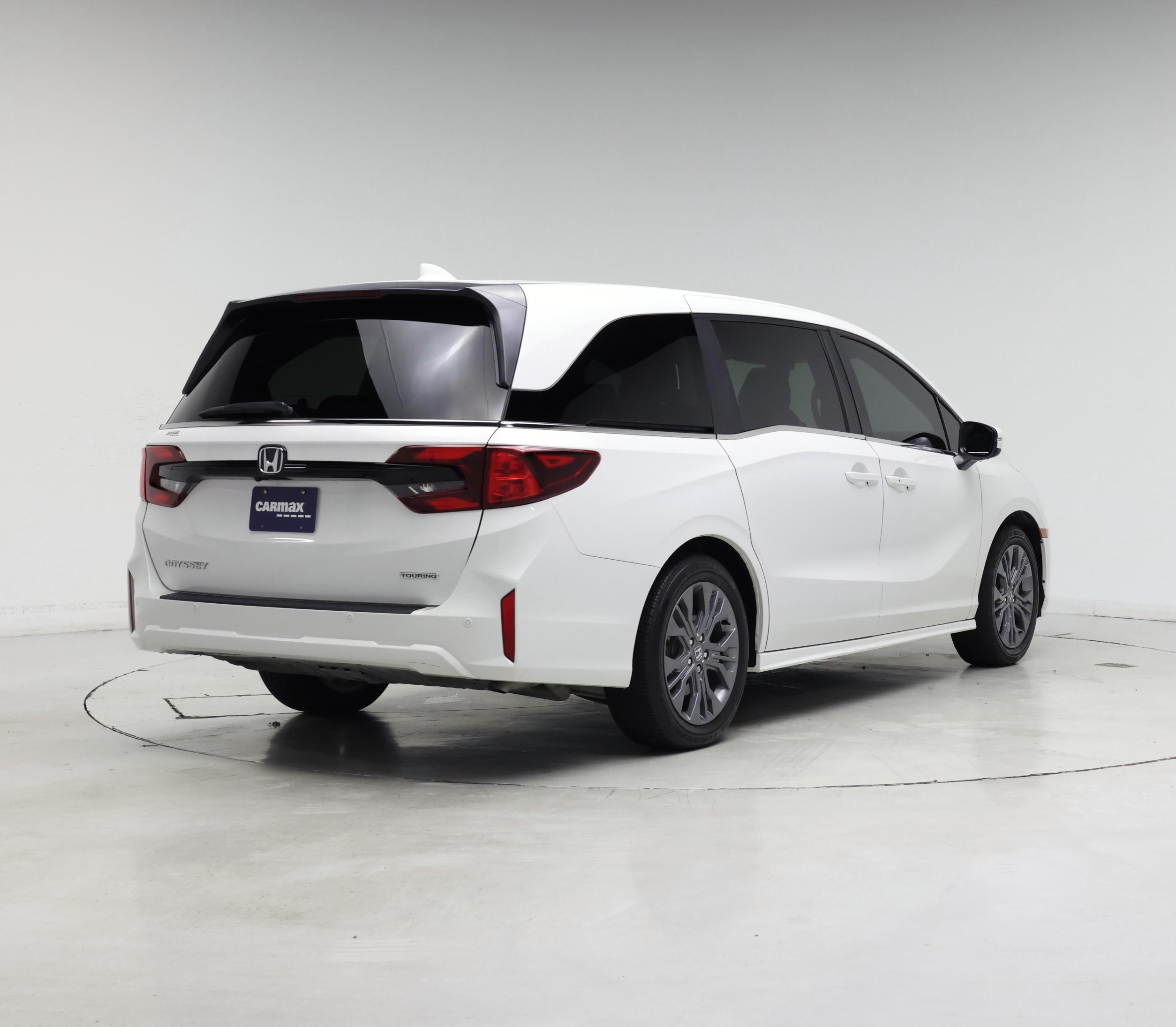 Thumbnail: 2026 Honda Odyssey - 8