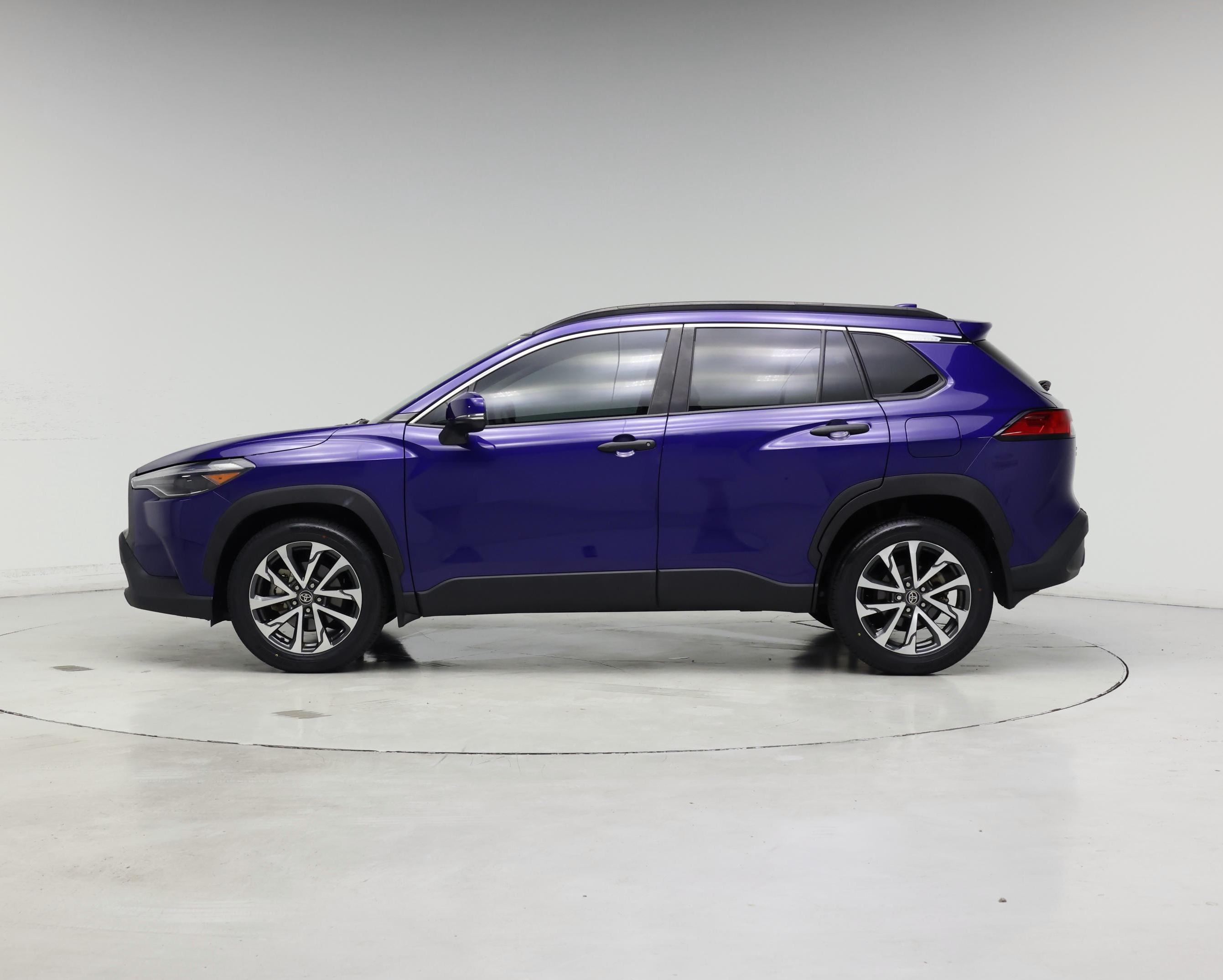 Thumbnail: 2023 Toyota Corolla Cross - 3