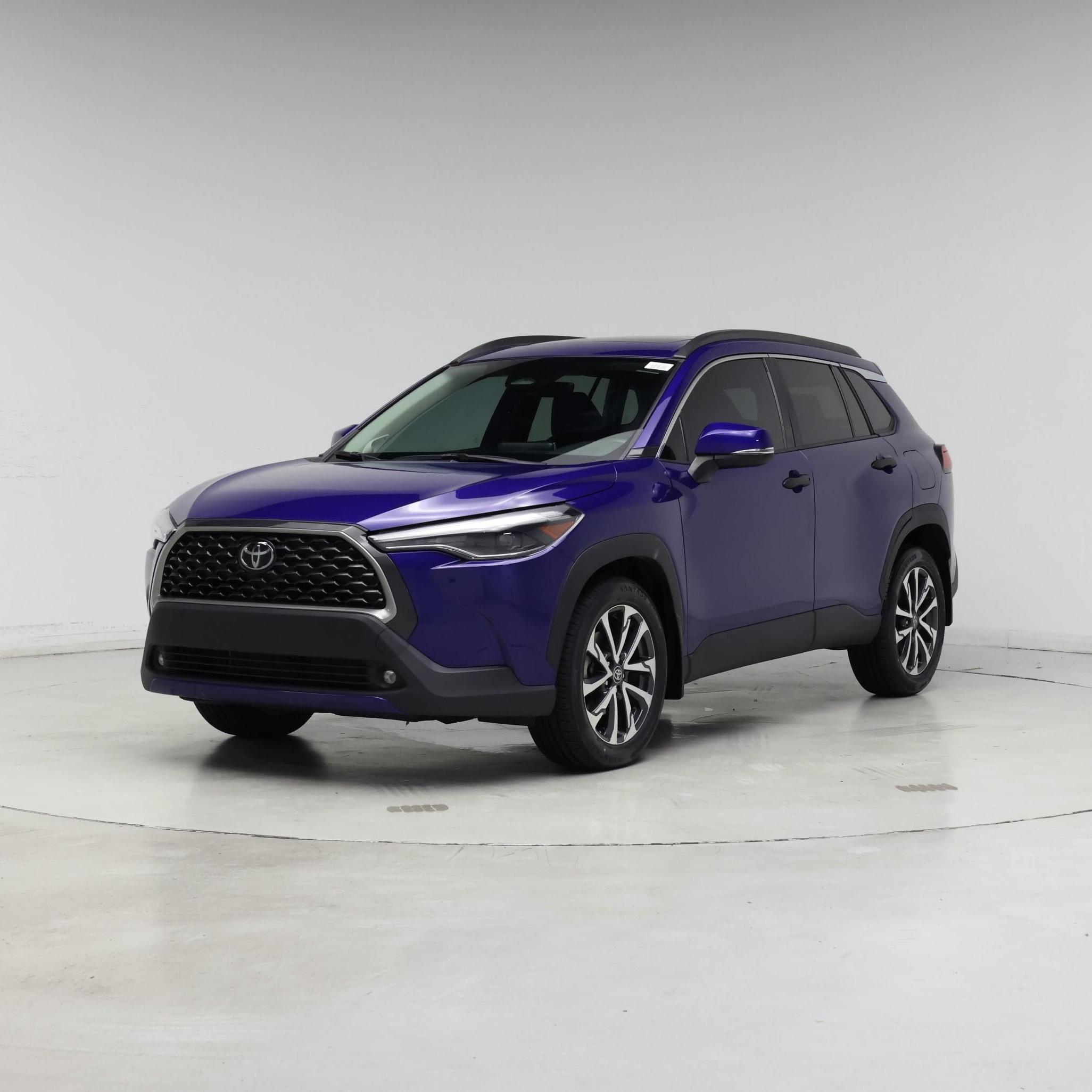 Thumbnail: 2023 Toyota Corolla Cross - 4