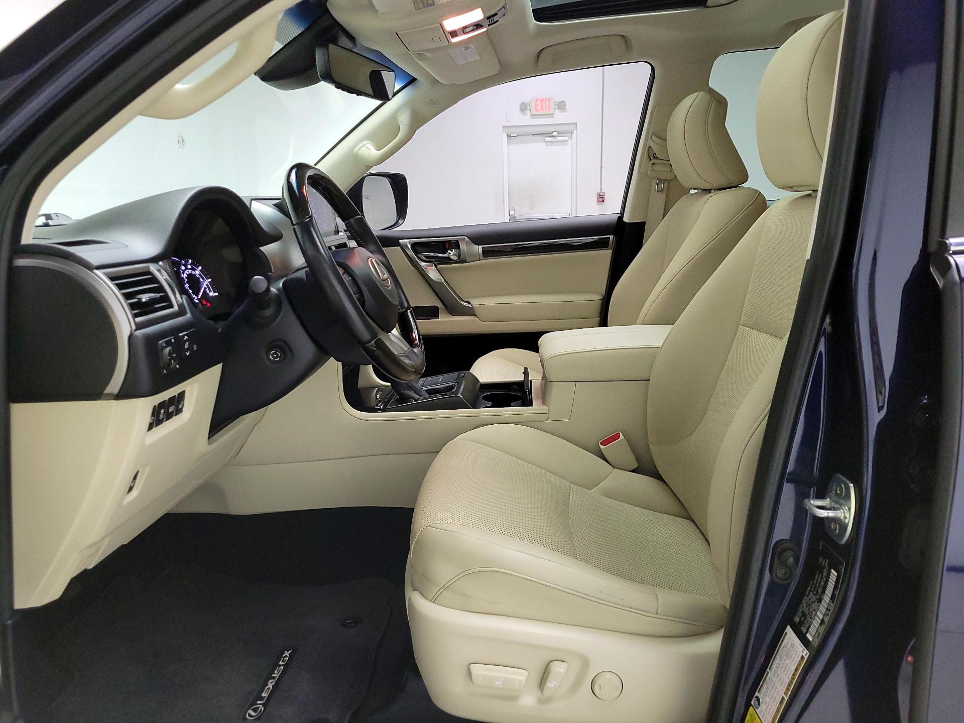 Thumbnail: 2023 Lexus GX - 11