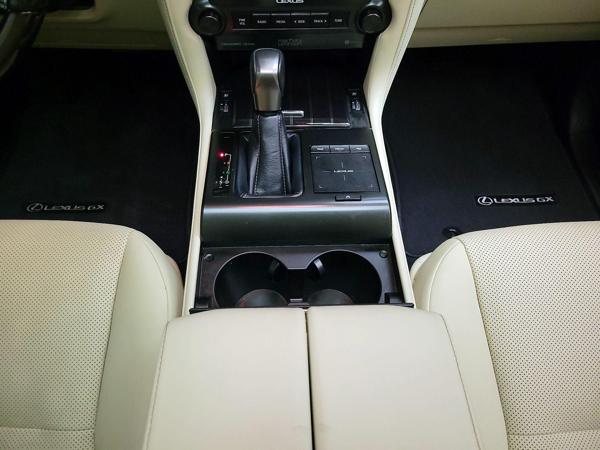 Thumbnail: 2023 Lexus GX - 18