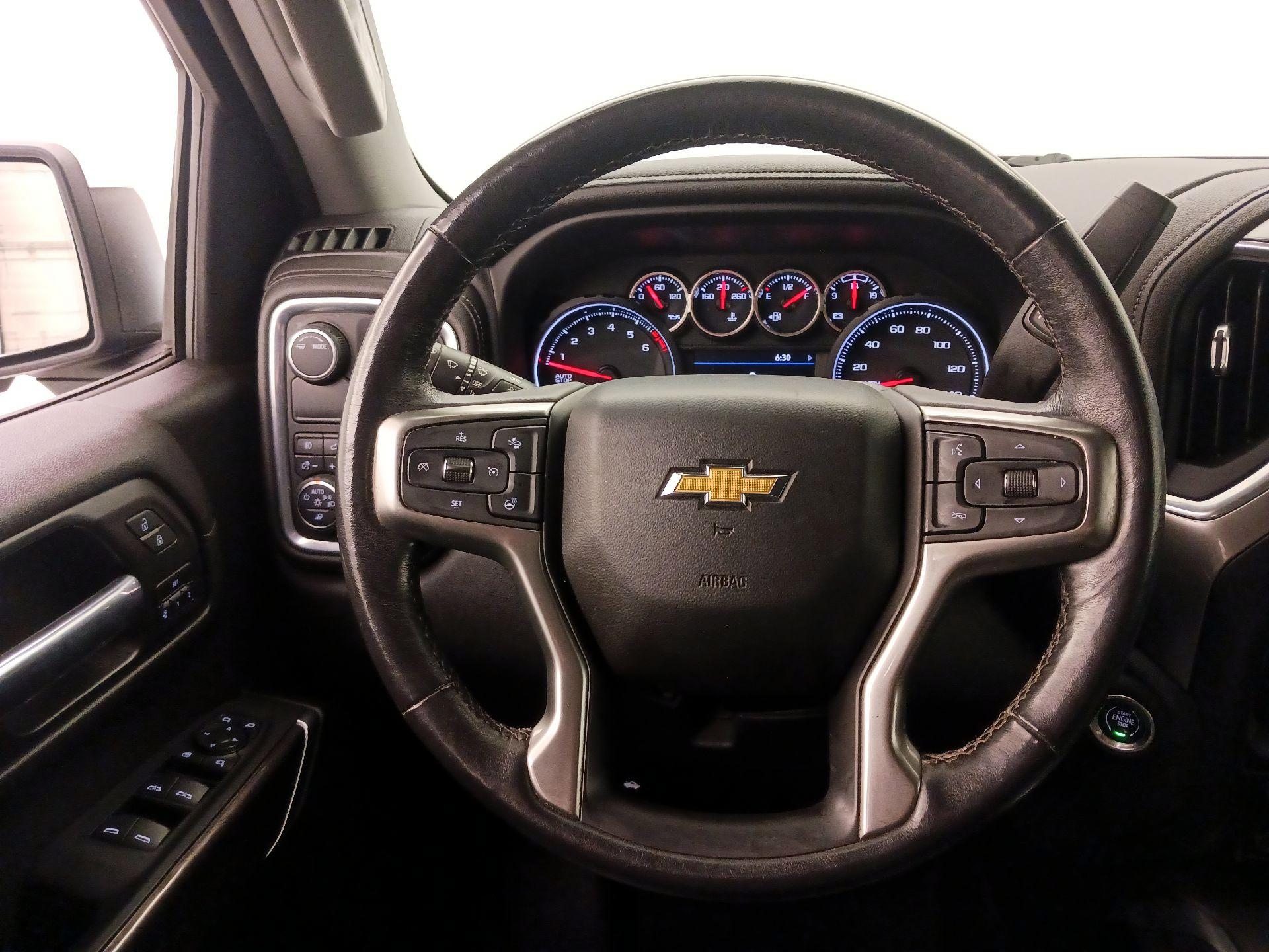 Thumbnail: 2021 Chevrolet Silverado 1500 - 10