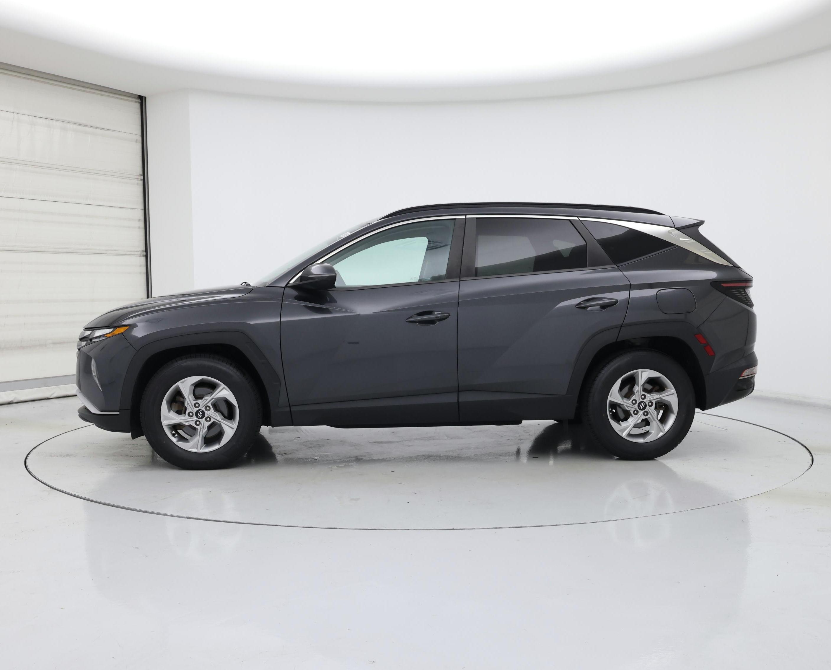 Thumbnail: 2022 Hyundai Tucson - 3