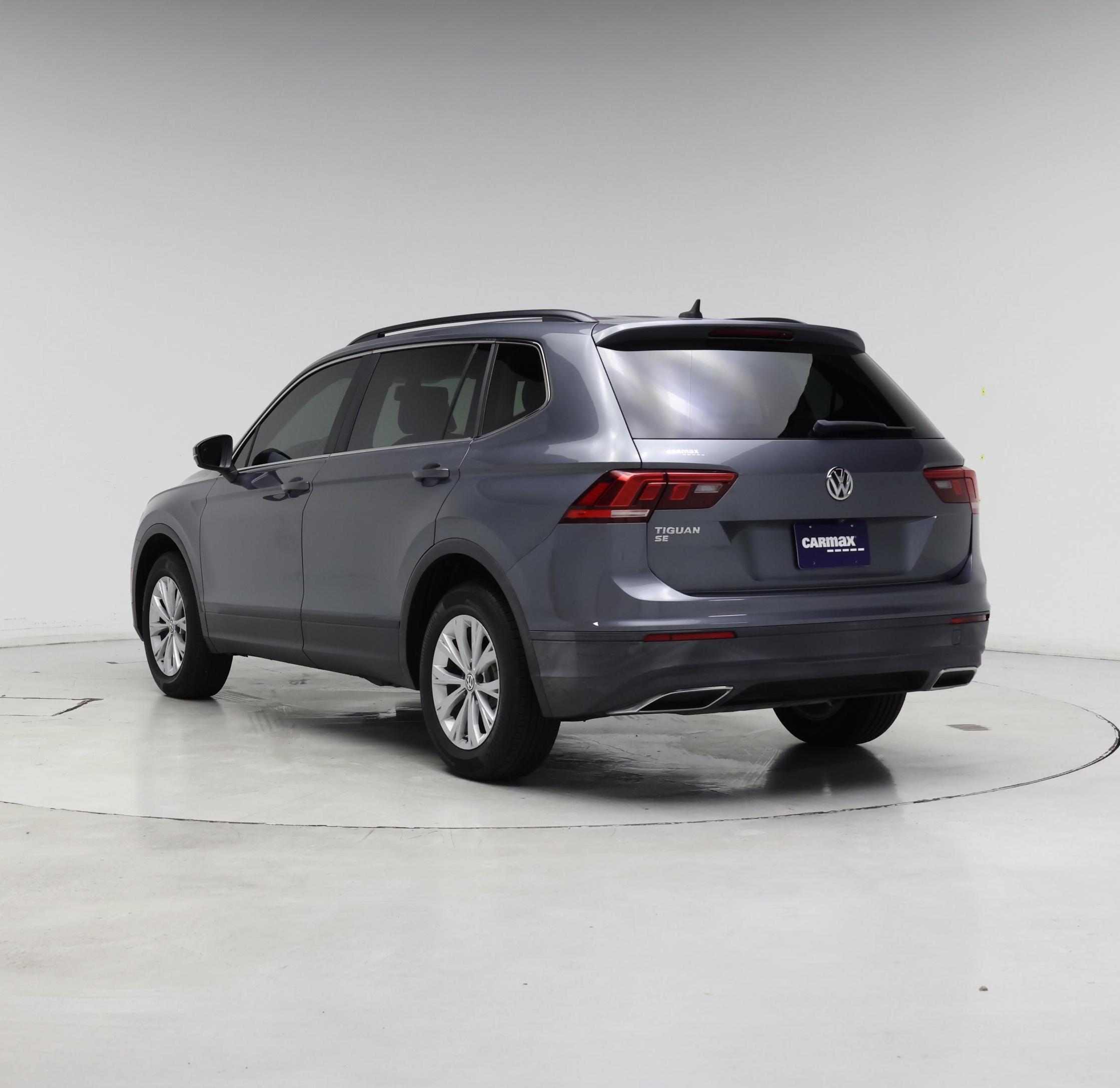 Thumbnail: 2019 Volkswagen Tiguan - 2