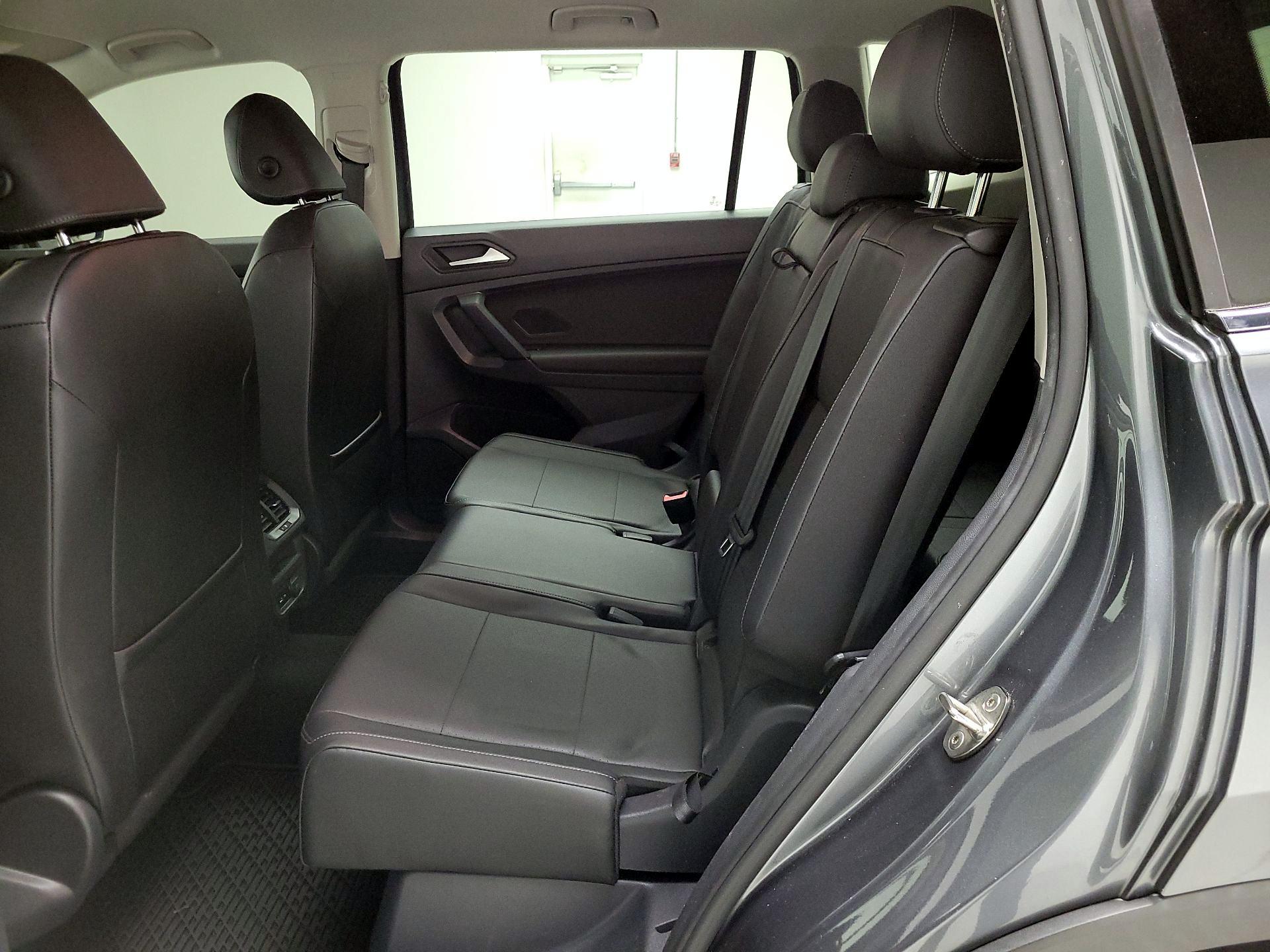 Thumbnail: 2019 Volkswagen Tiguan - 19