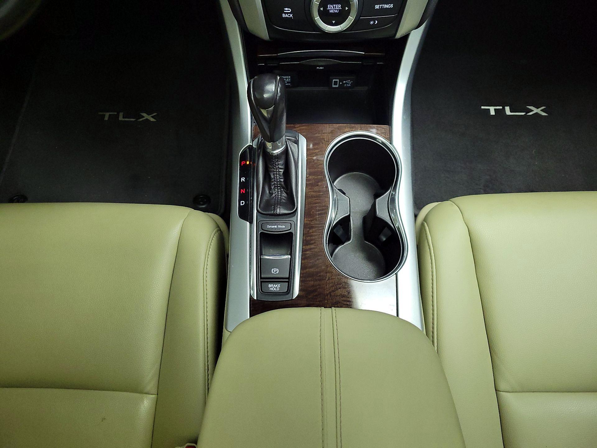 Thumbnail: 2020 Acura TLX - 17