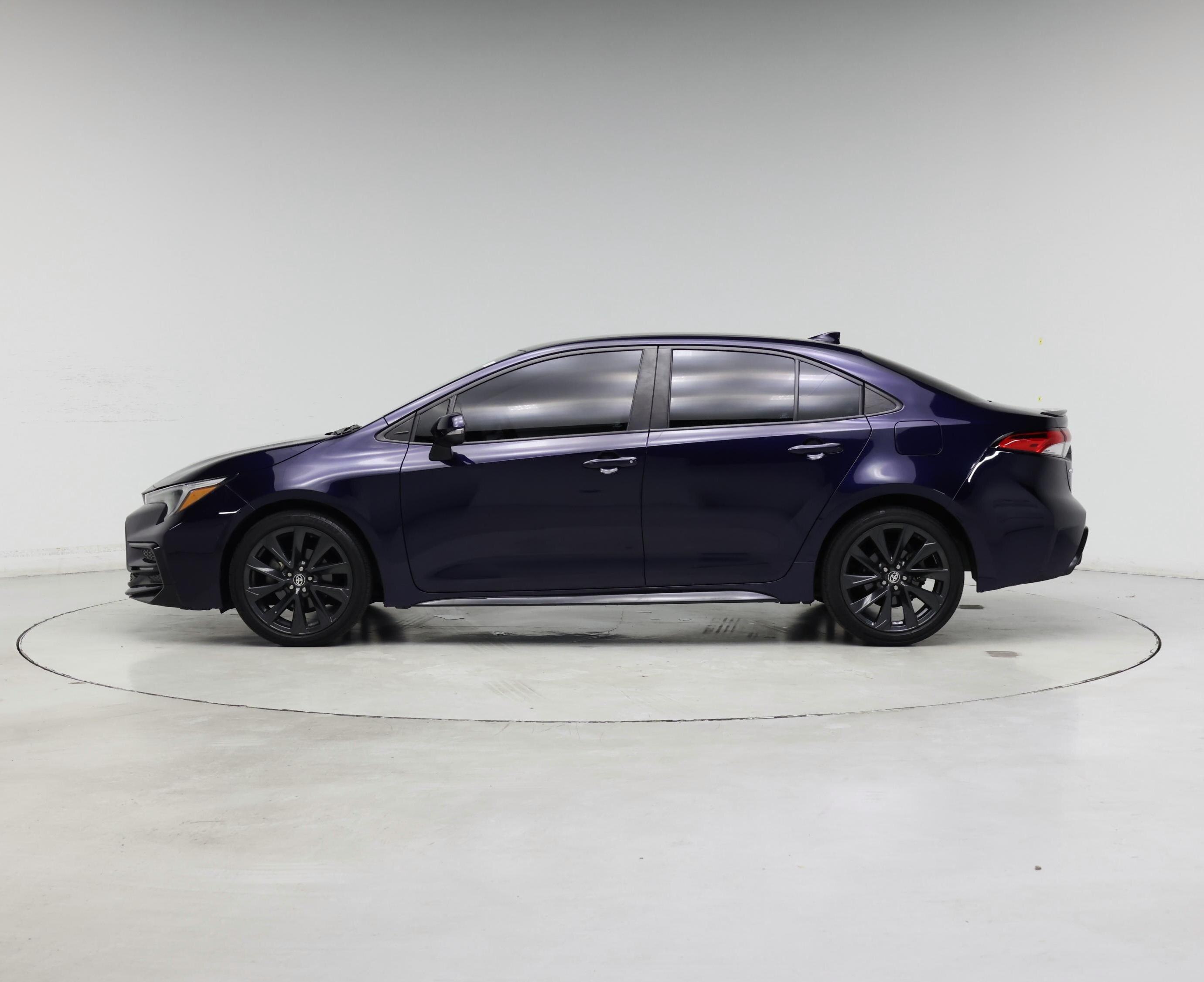 Thumbnail: 2023 Toyota Corolla - 3