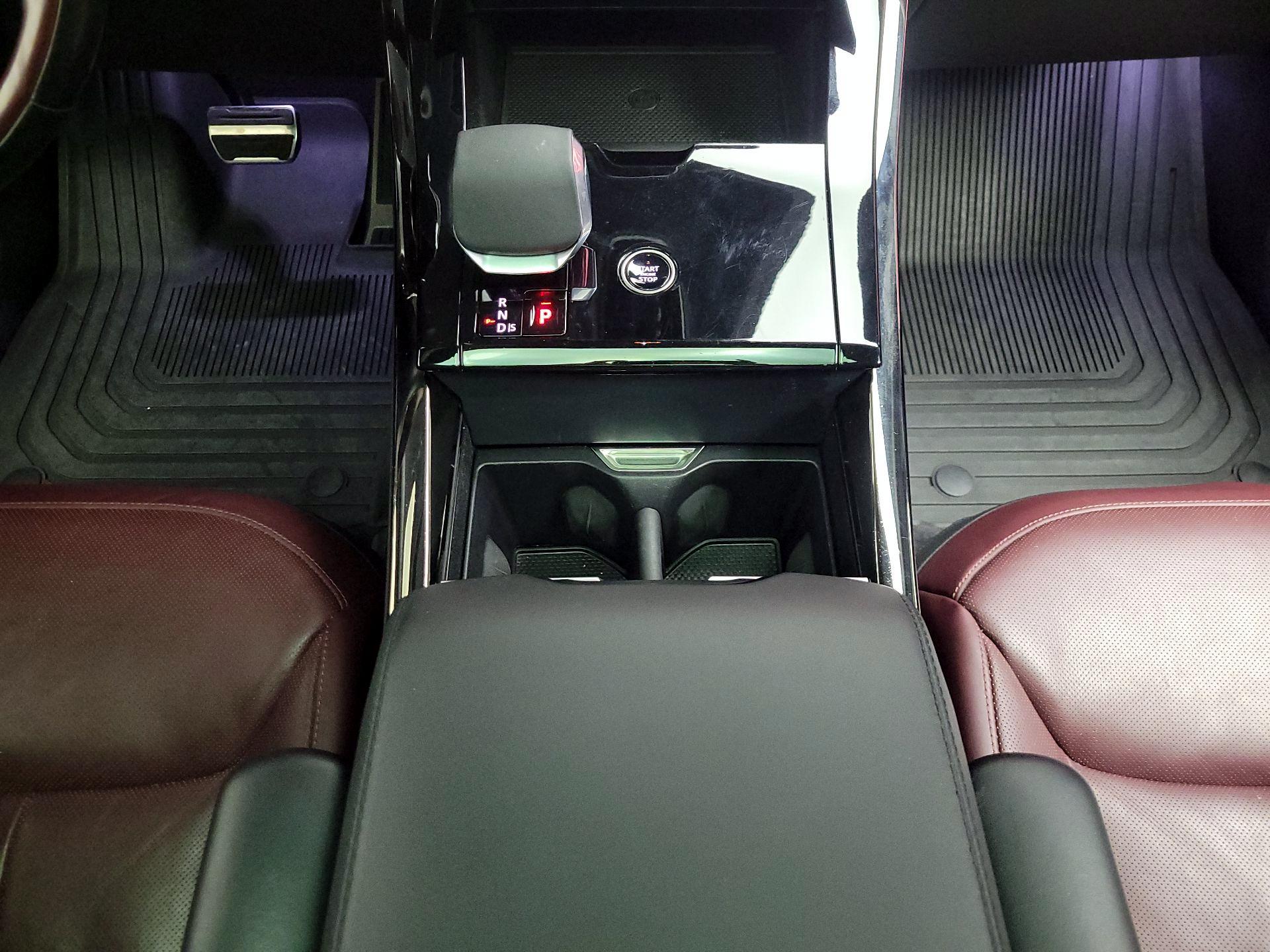 Thumbnail: 2024 Land Rover Range Rover Sport - 18