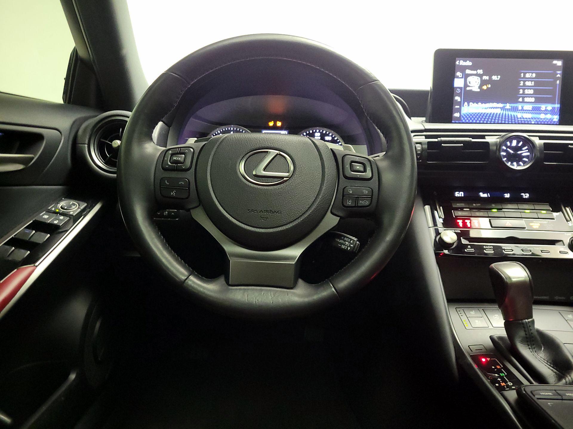 Thumbnail: 2023 Lexus IS - 10