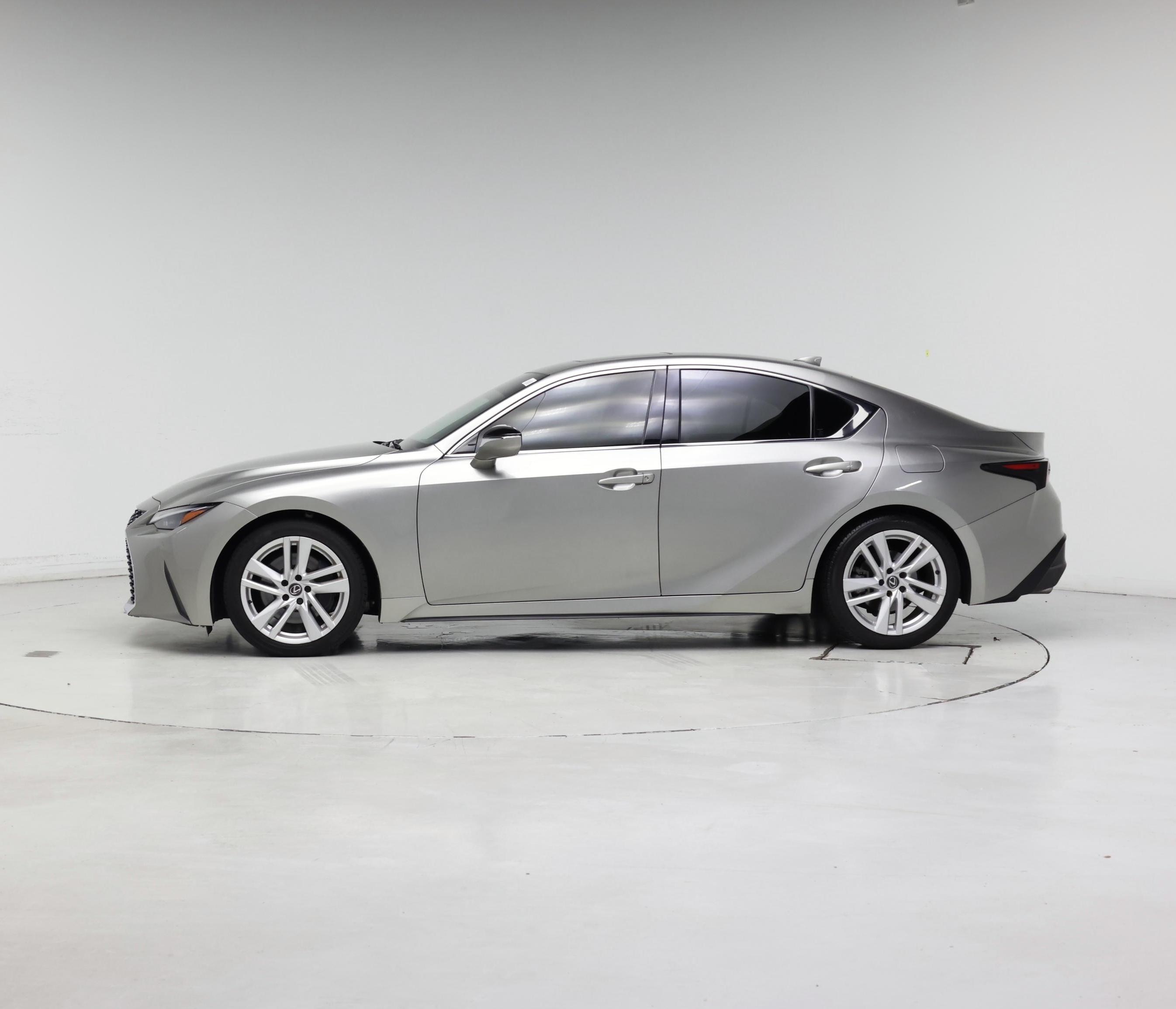 Thumbnail: 2023 Lexus IS - 3