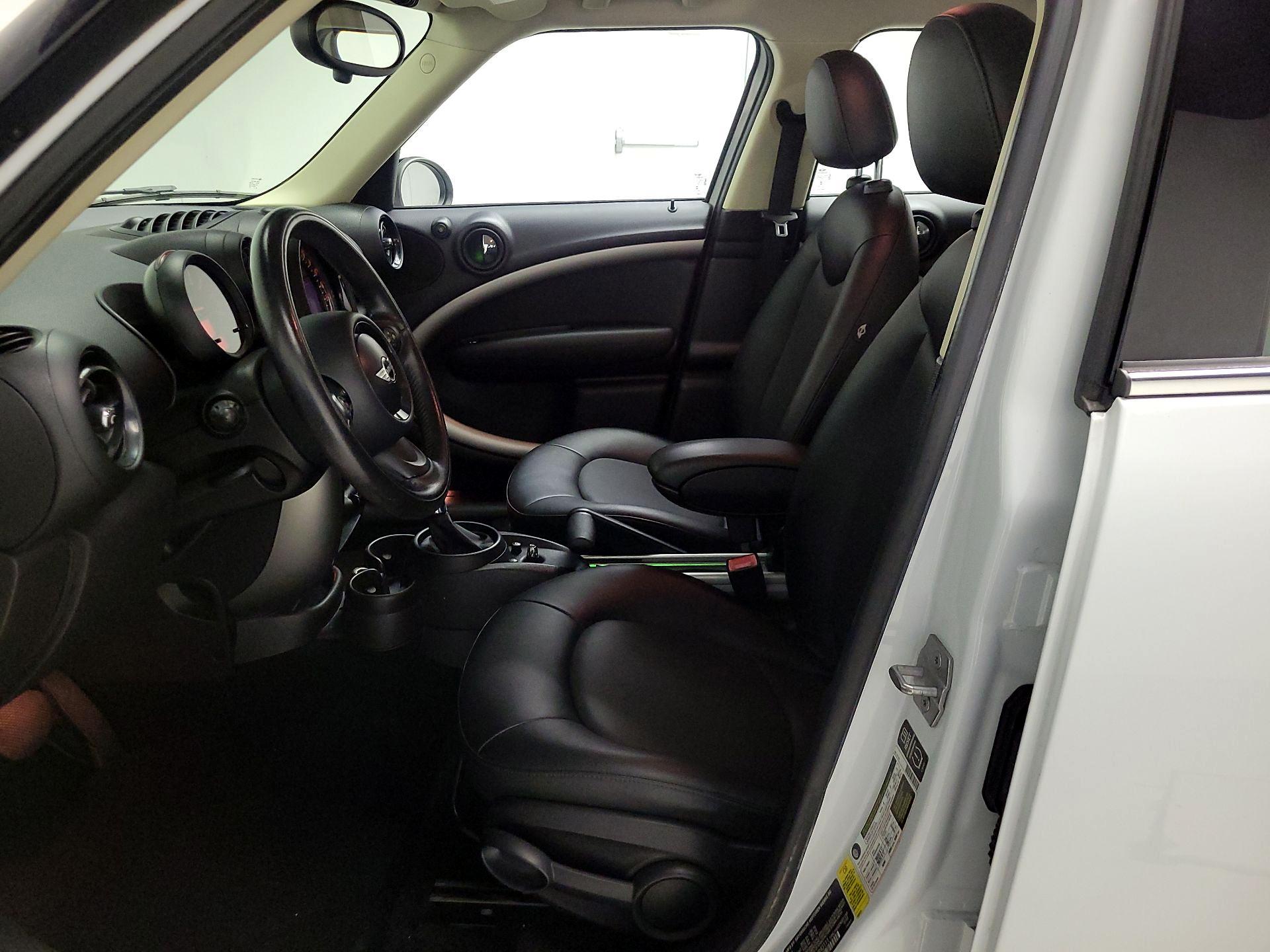 Thumbnail: 2015 MINI Cooper Countryman - 11