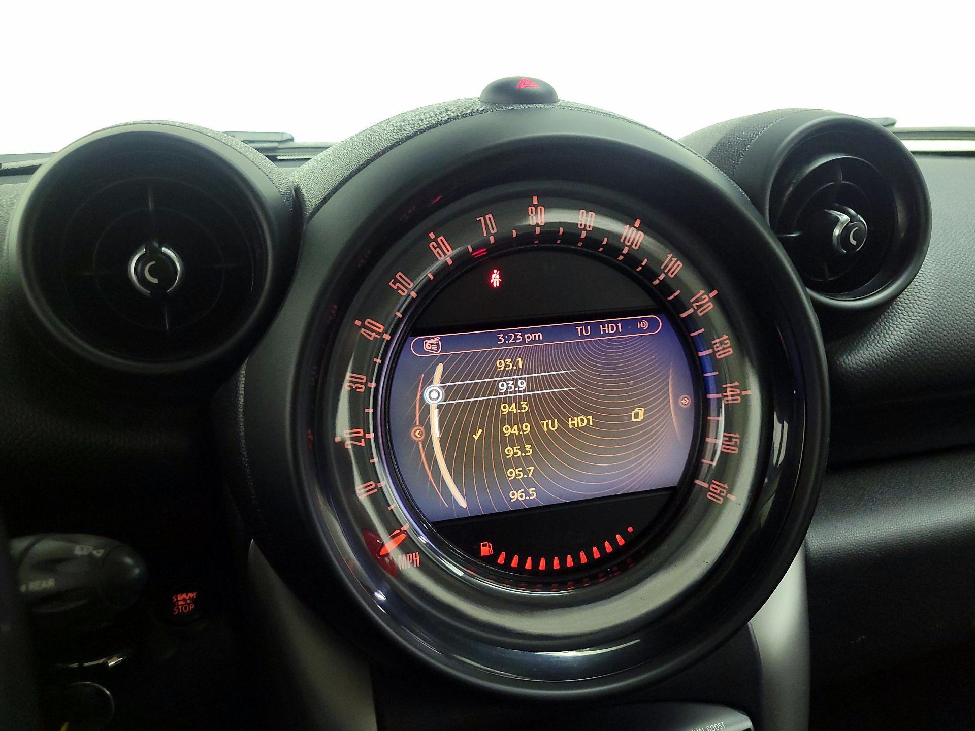 Thumbnail: 2015 MINI Cooper Countryman - 14