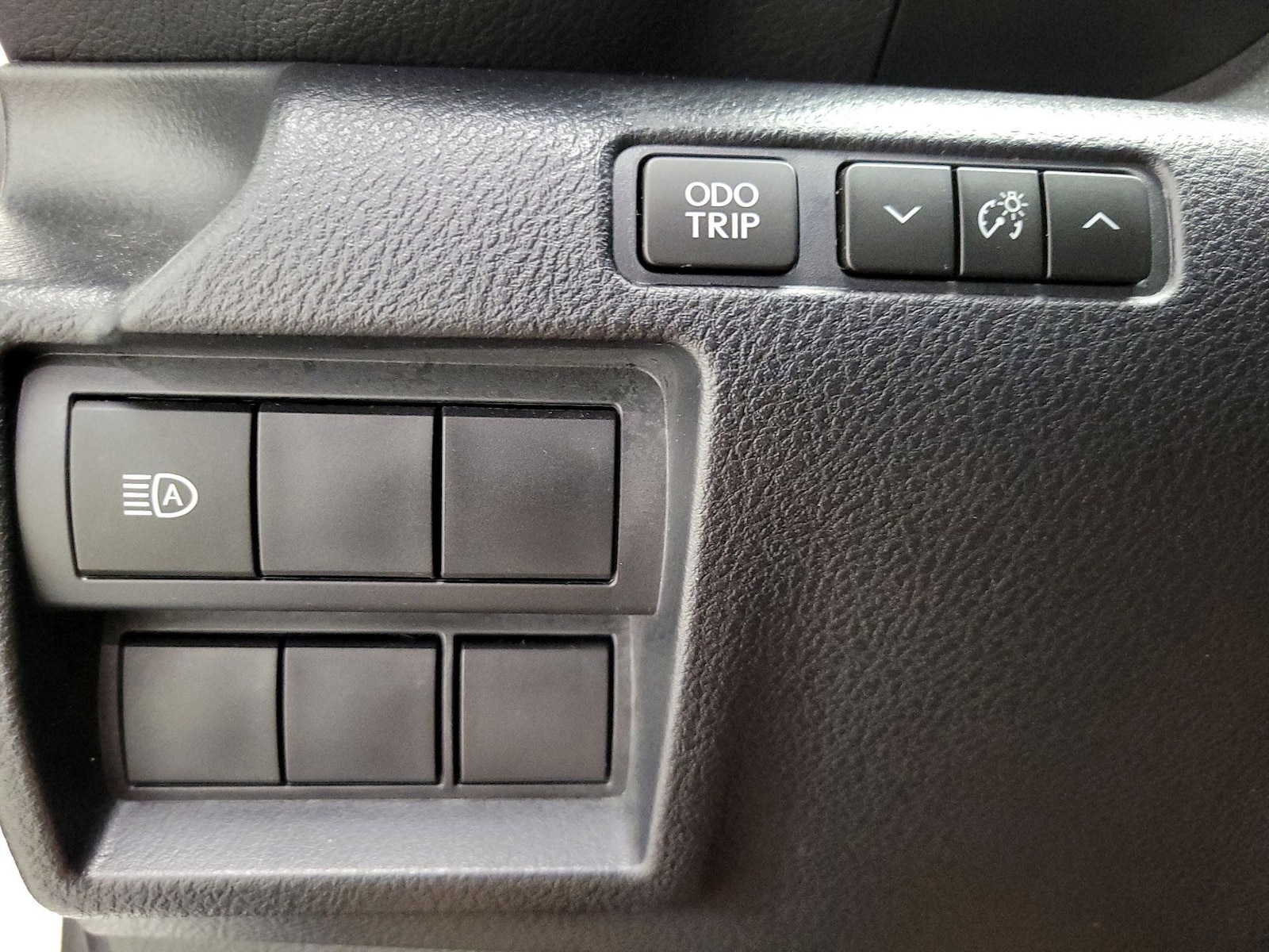 2023 Lexus IS 300 - Photo 14