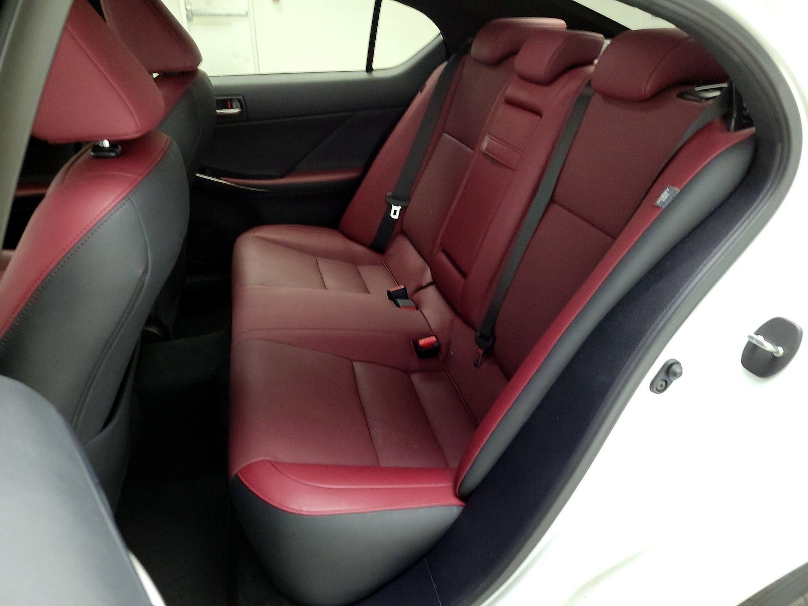 2023 Lexus IS 300 - Photo 22