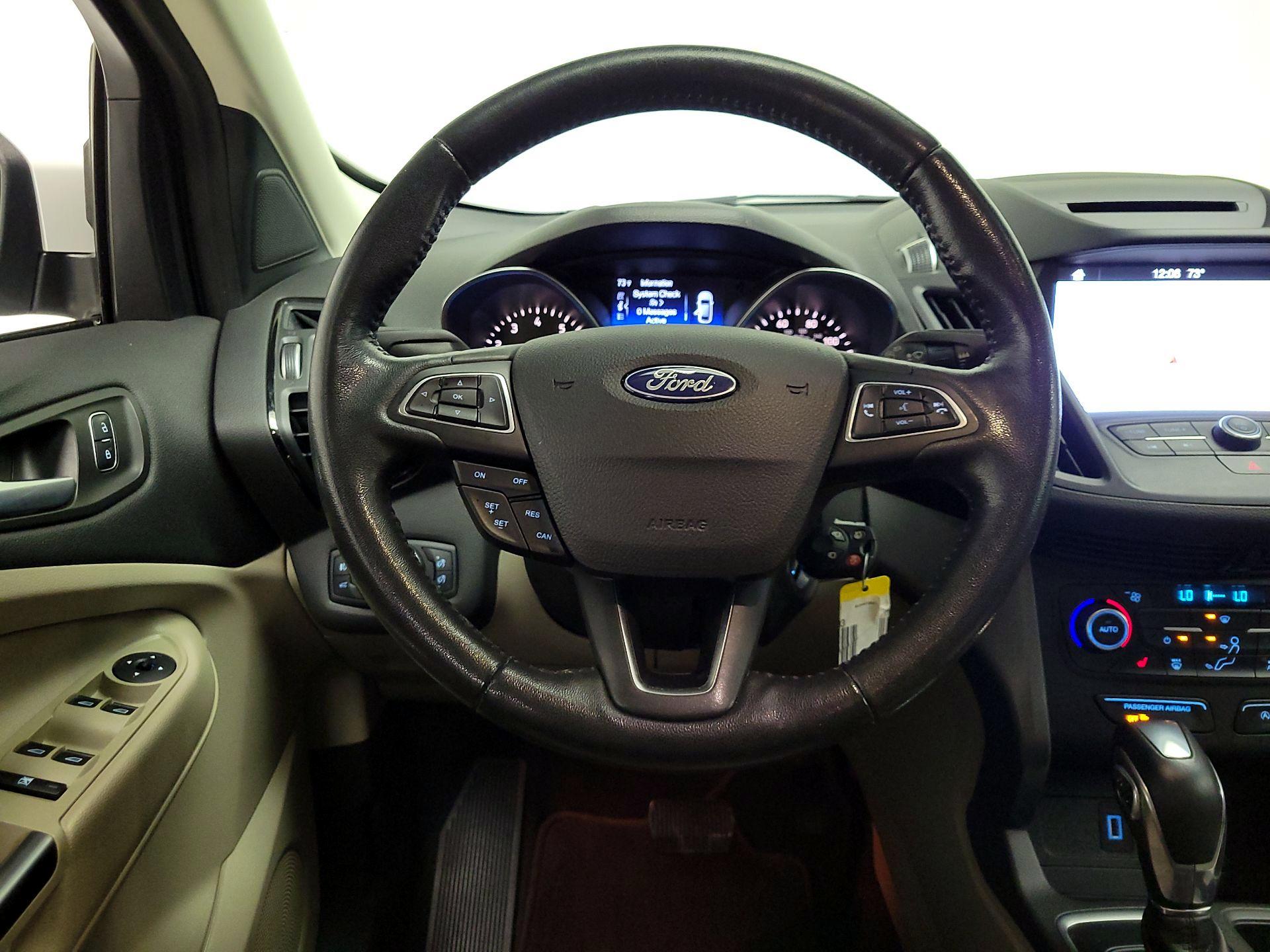 Thumbnail: 2018 Ford Escape - 10