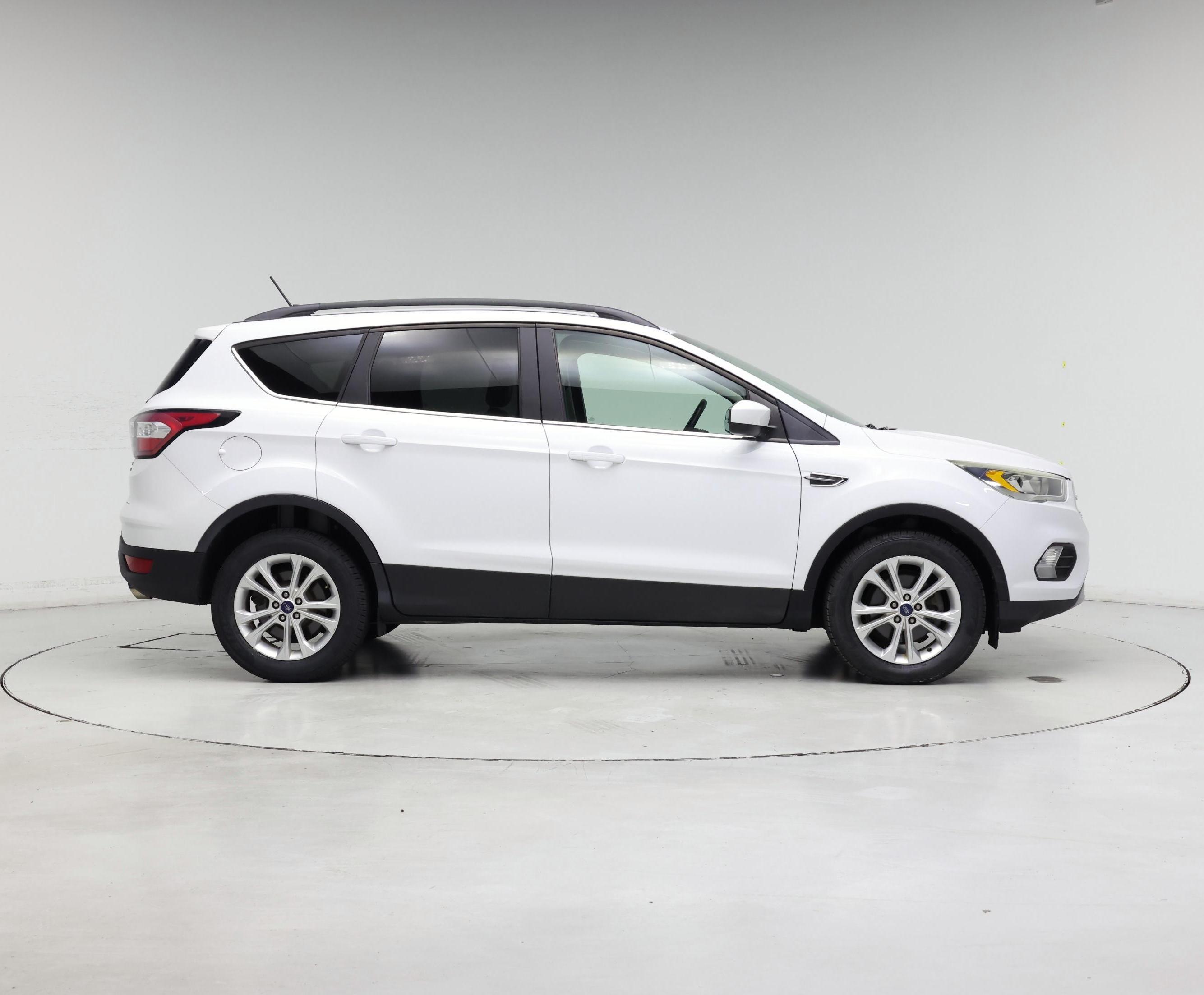 Thumbnail: 2018 Ford Escape - 7