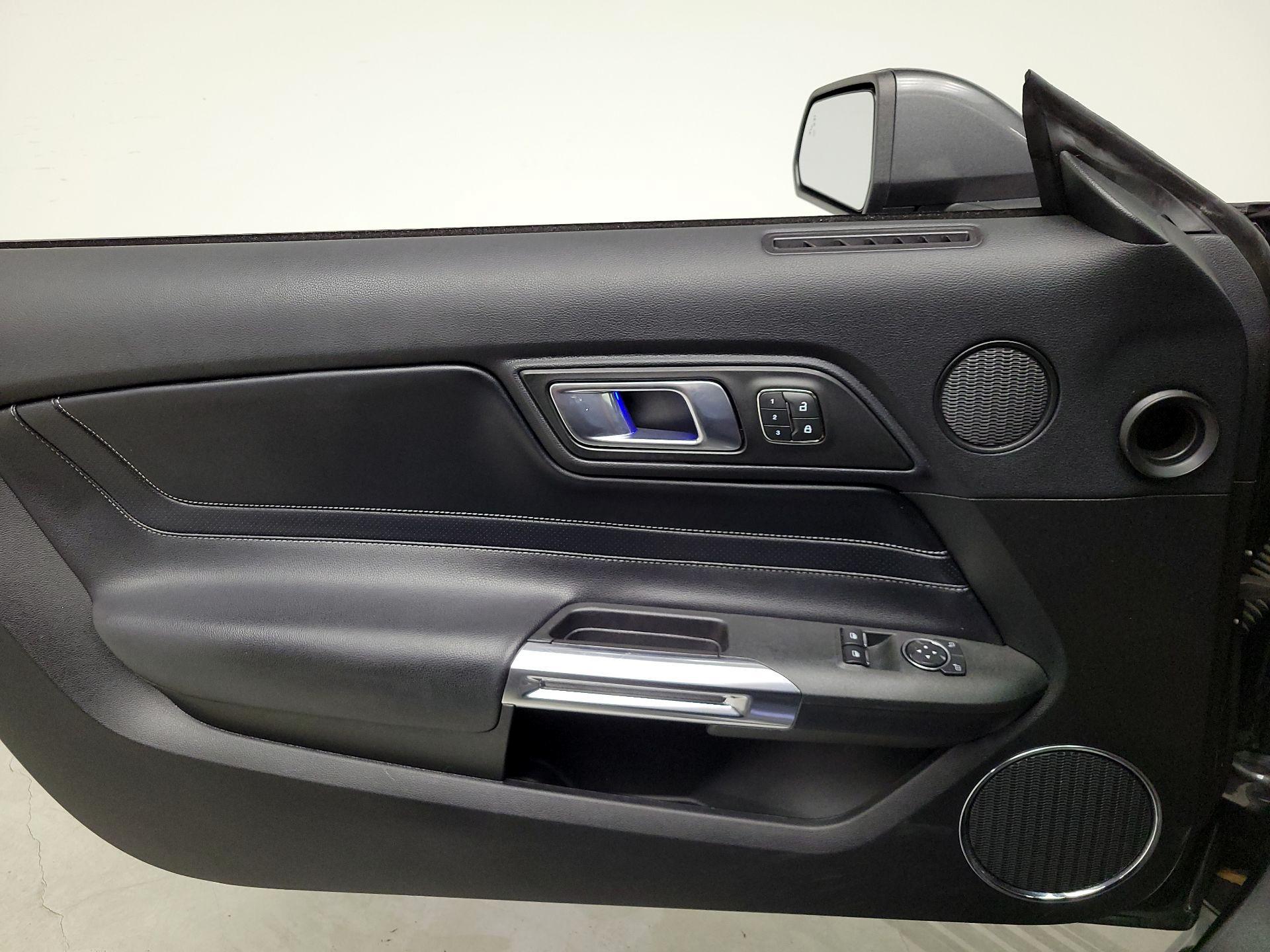 Thumbnail: 2020 Ford Mustang - 12