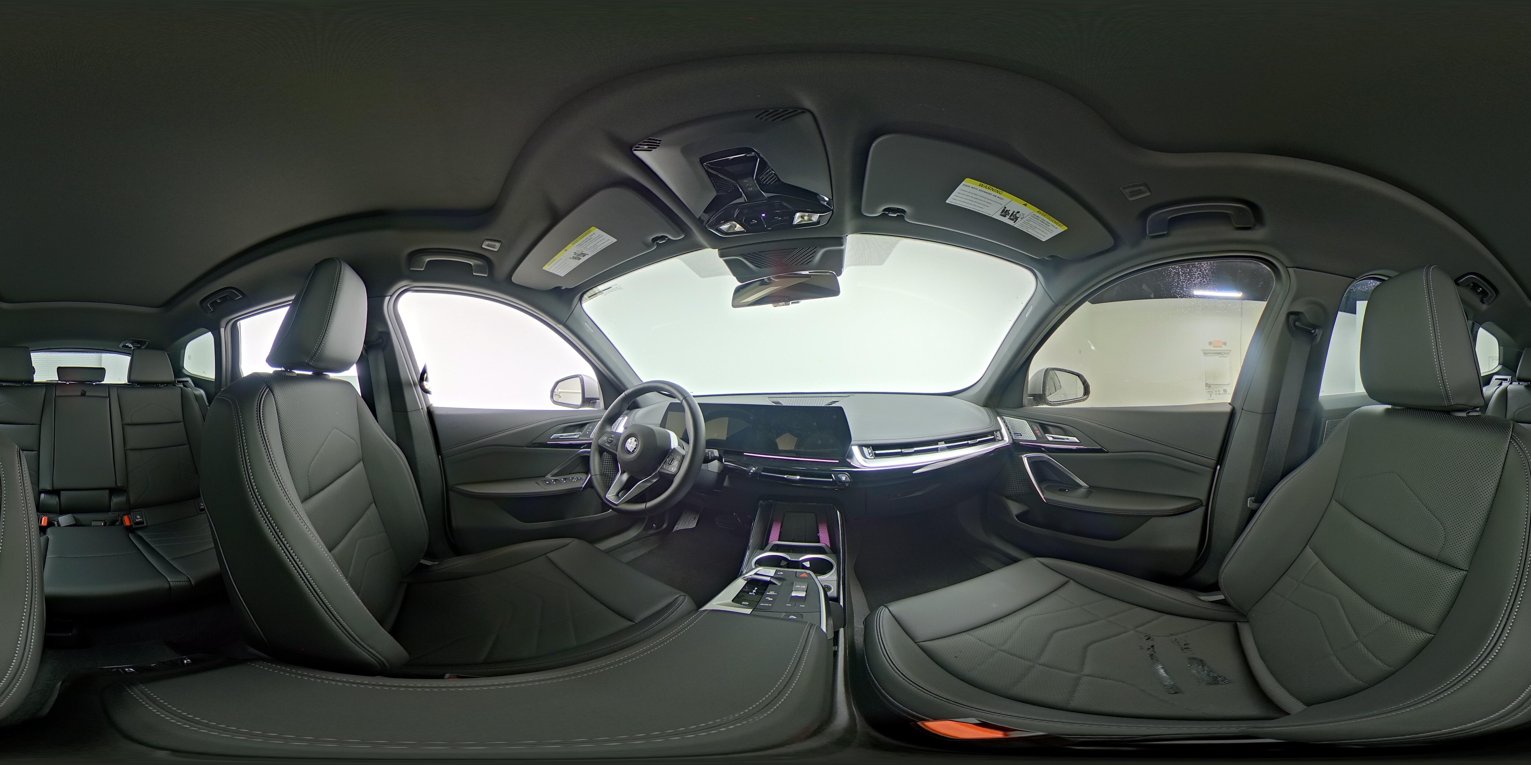 2025 BMW X1 28i - Photo 28
