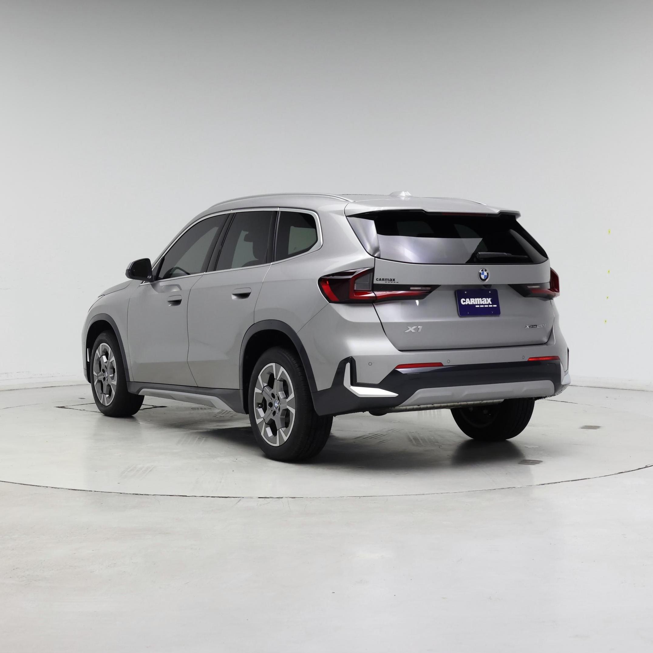 Thumbnail: 2025 BMW X1 - 2