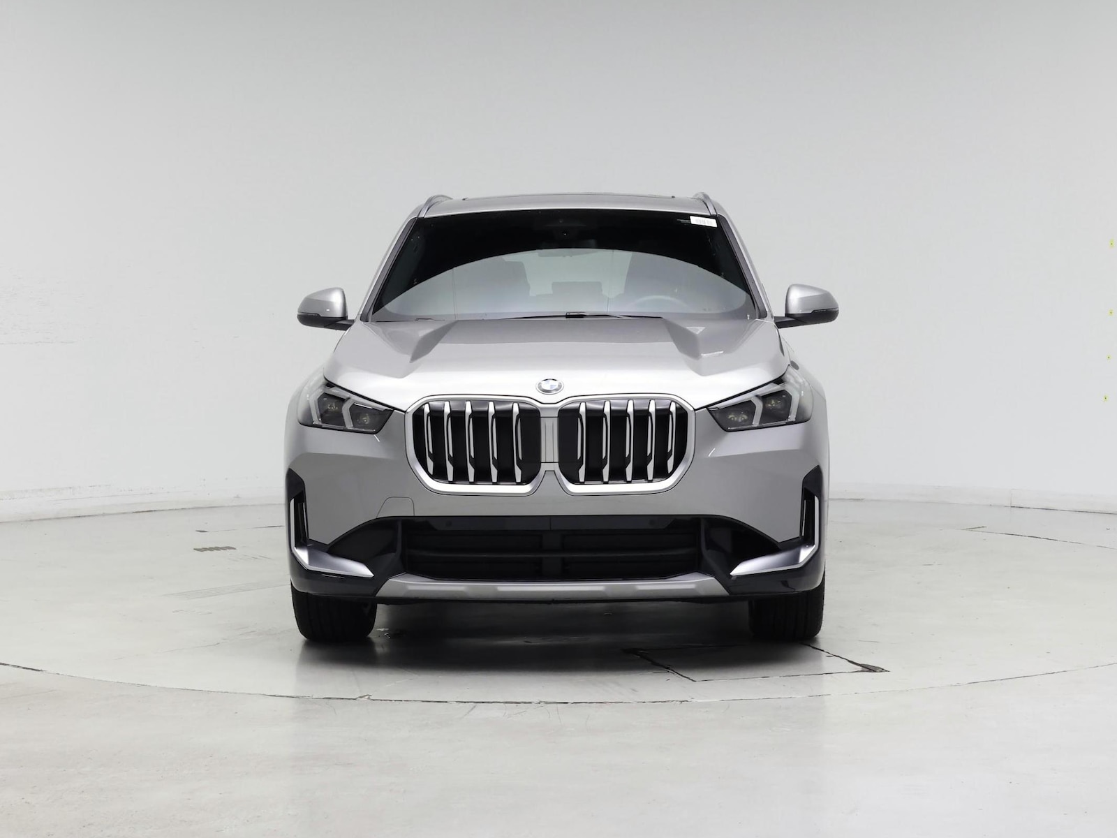 2025 BMW X1 28i - Photo 6