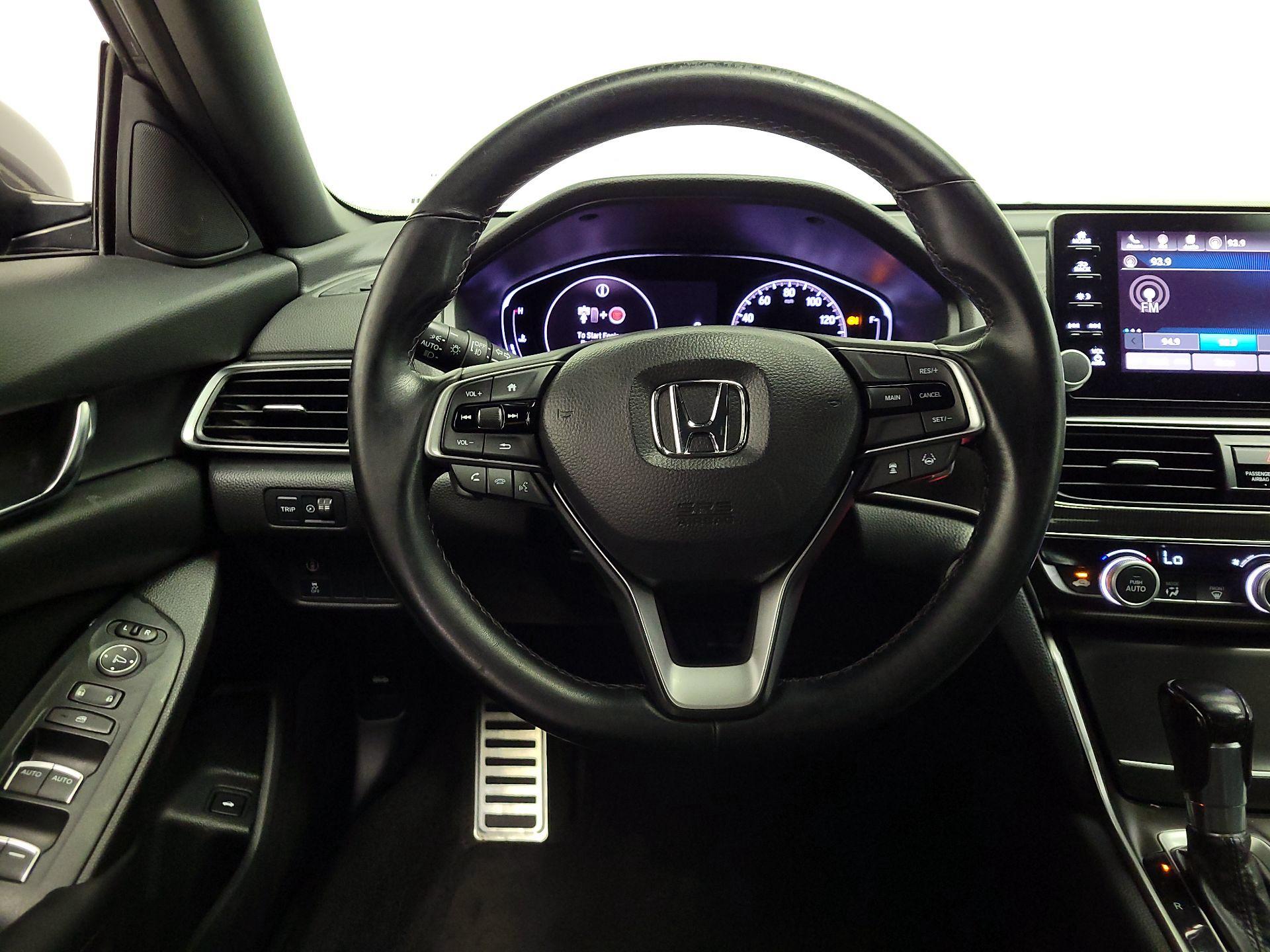 Thumbnail: 2018 Honda Accord - 10