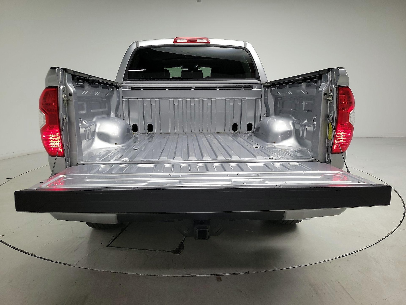 2019 Toyota Tundra Platinum - Photo 23