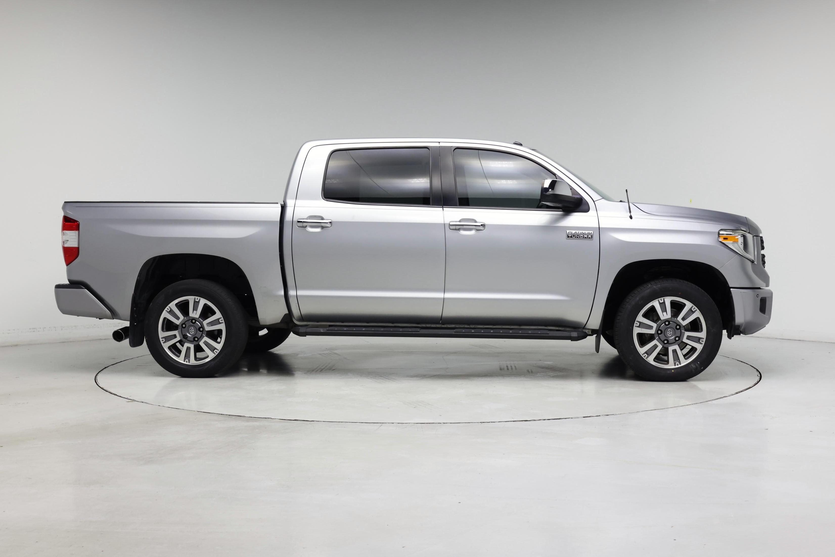 Thumbnail: 2019 Toyota Tundra - 7