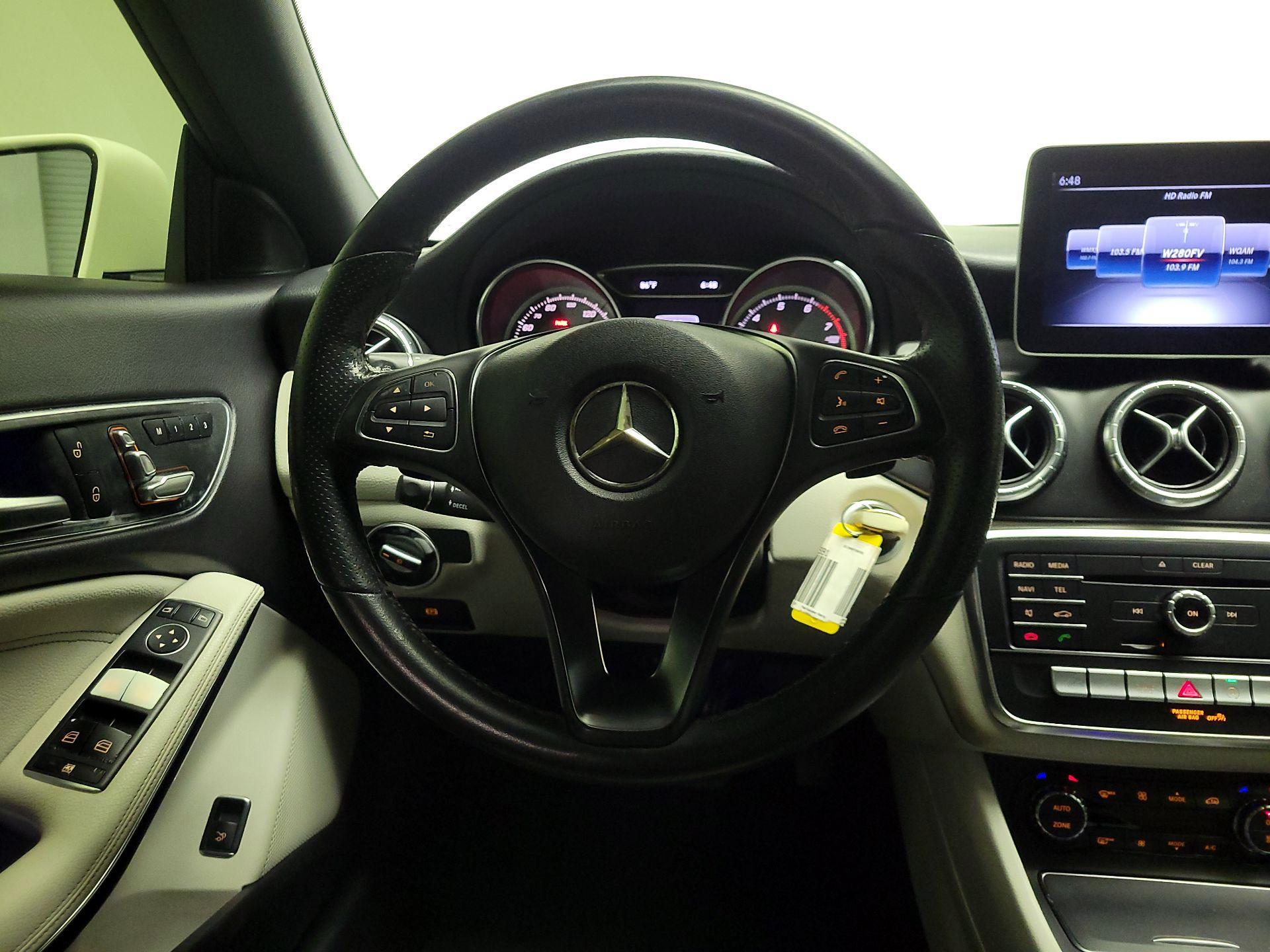 Thumbnail: 2019 Mercedes-Benz CLA - 10