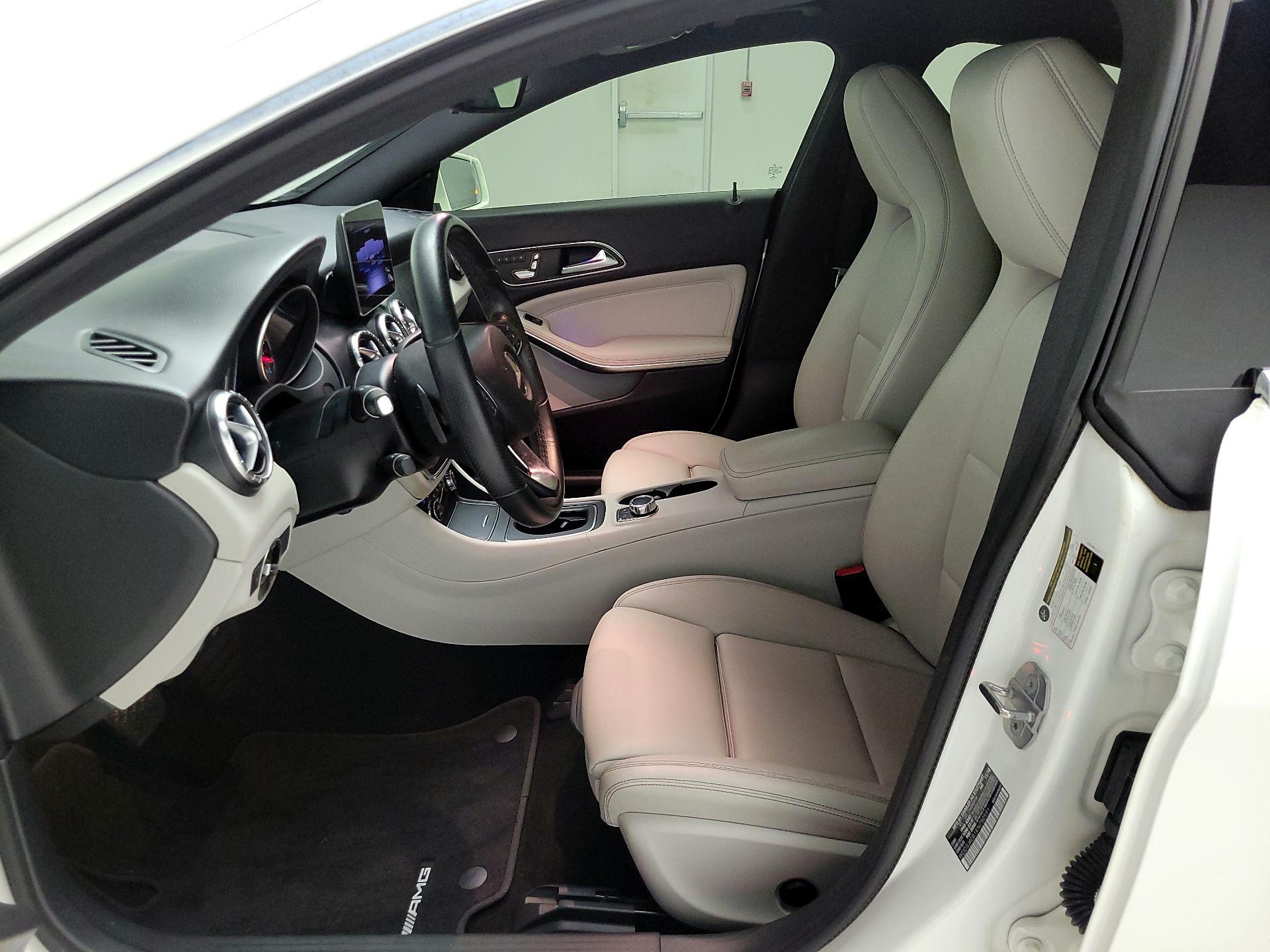 Thumbnail: 2019 Mercedes-Benz CLA - 11