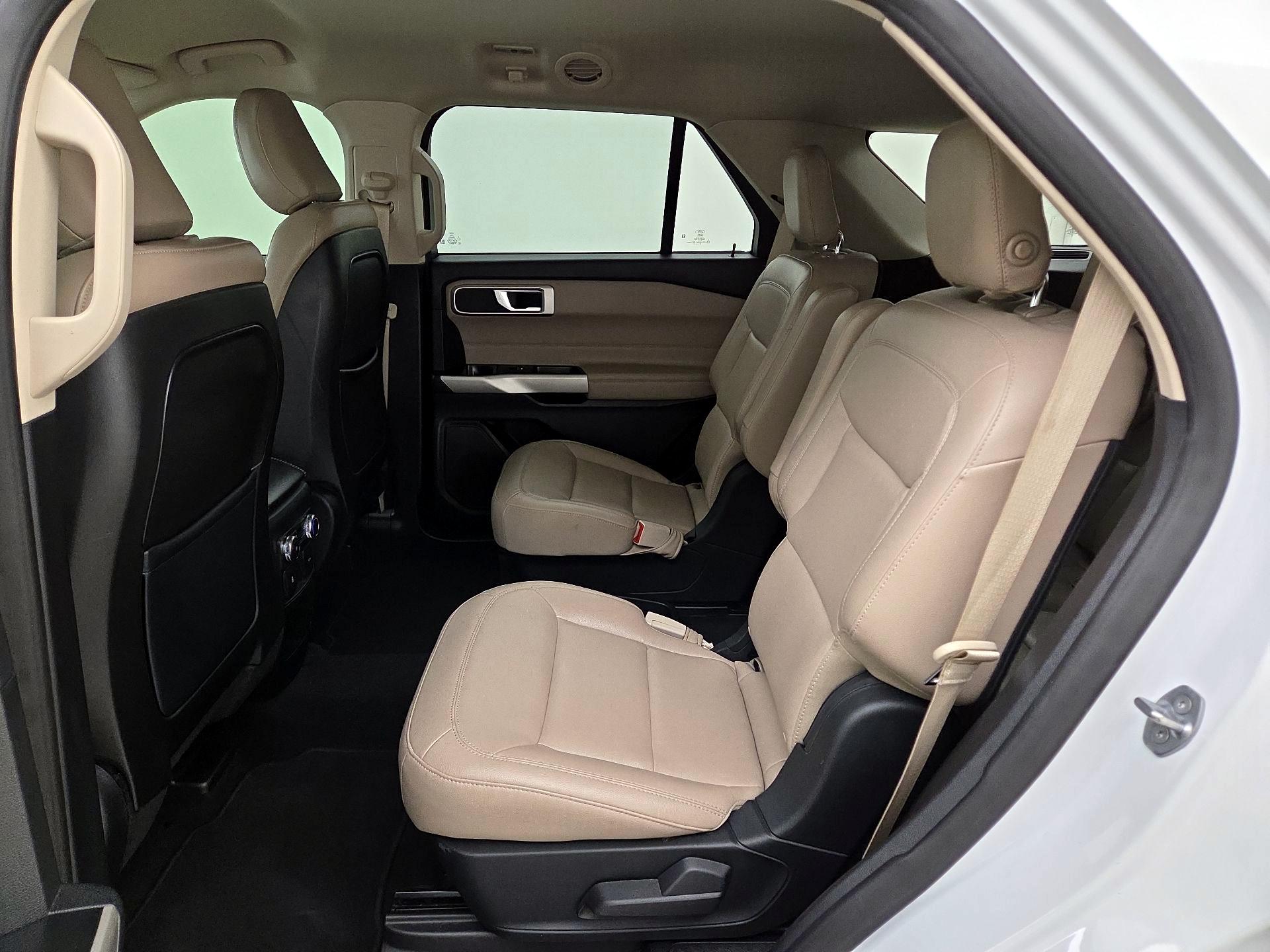 Thumbnail: 2020 Ford Explorer - 19