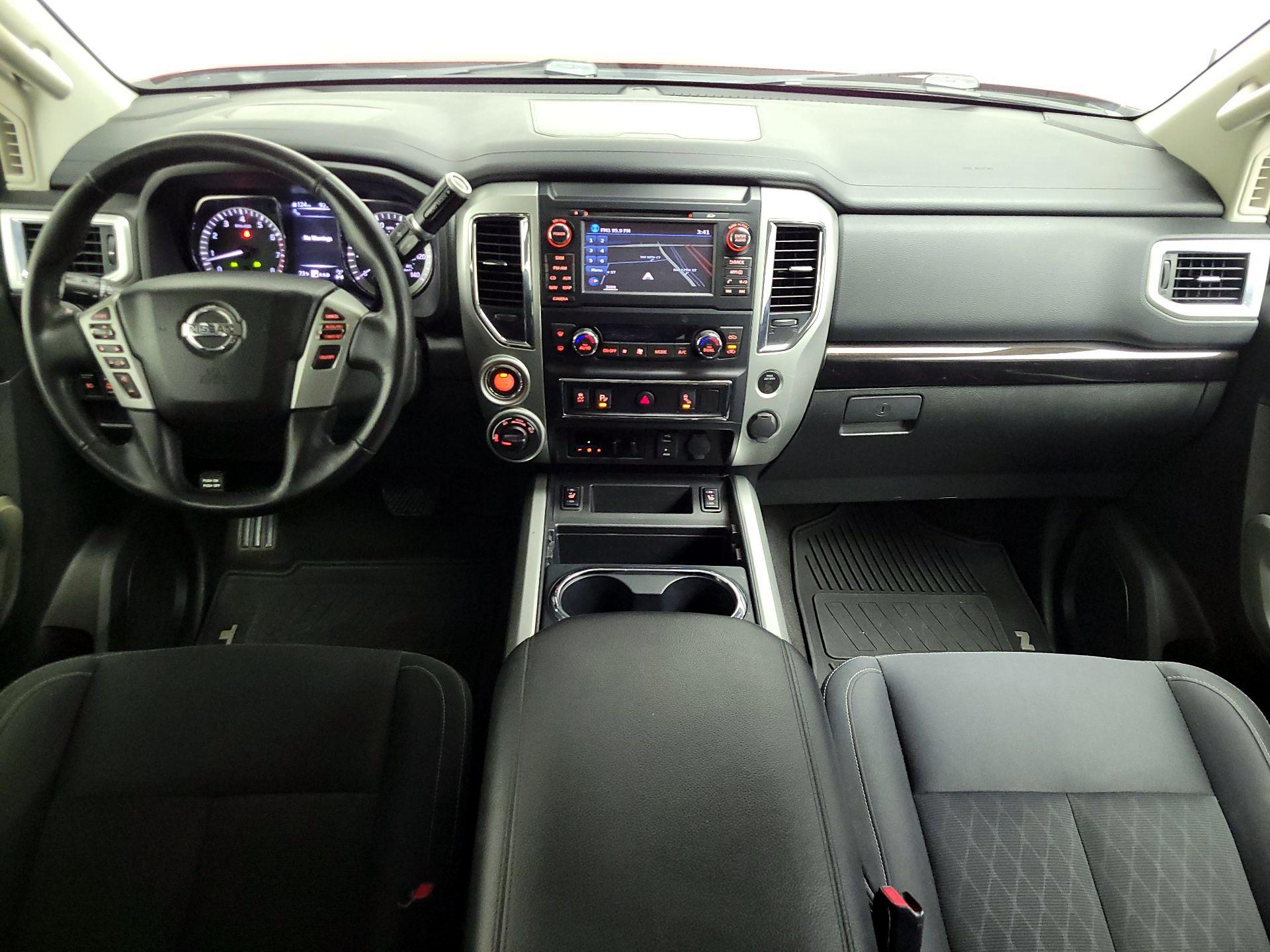 Thumbnail: 2018 Nissan Titan - 9