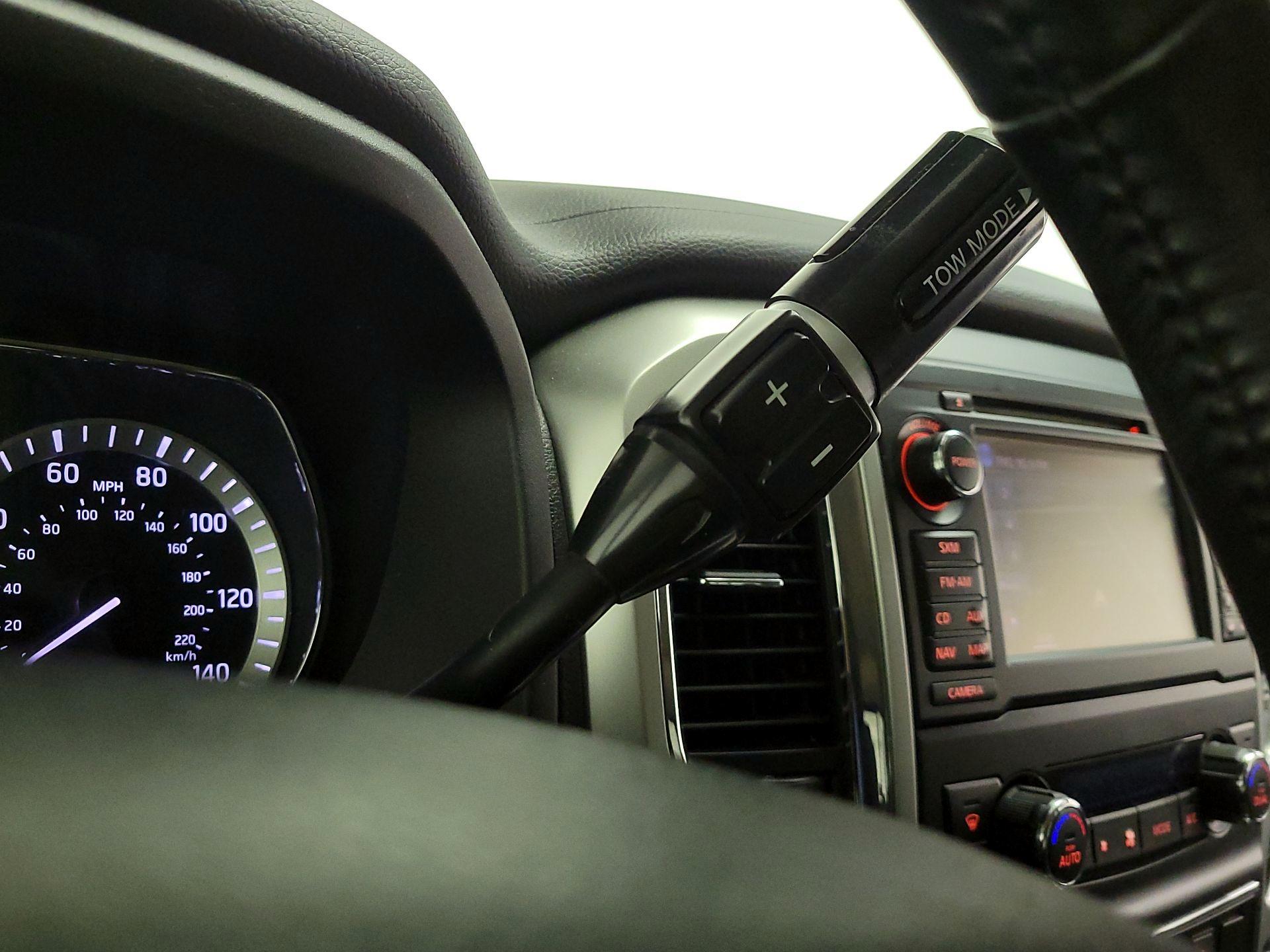 Thumbnail: 2018 Nissan Titan - 18