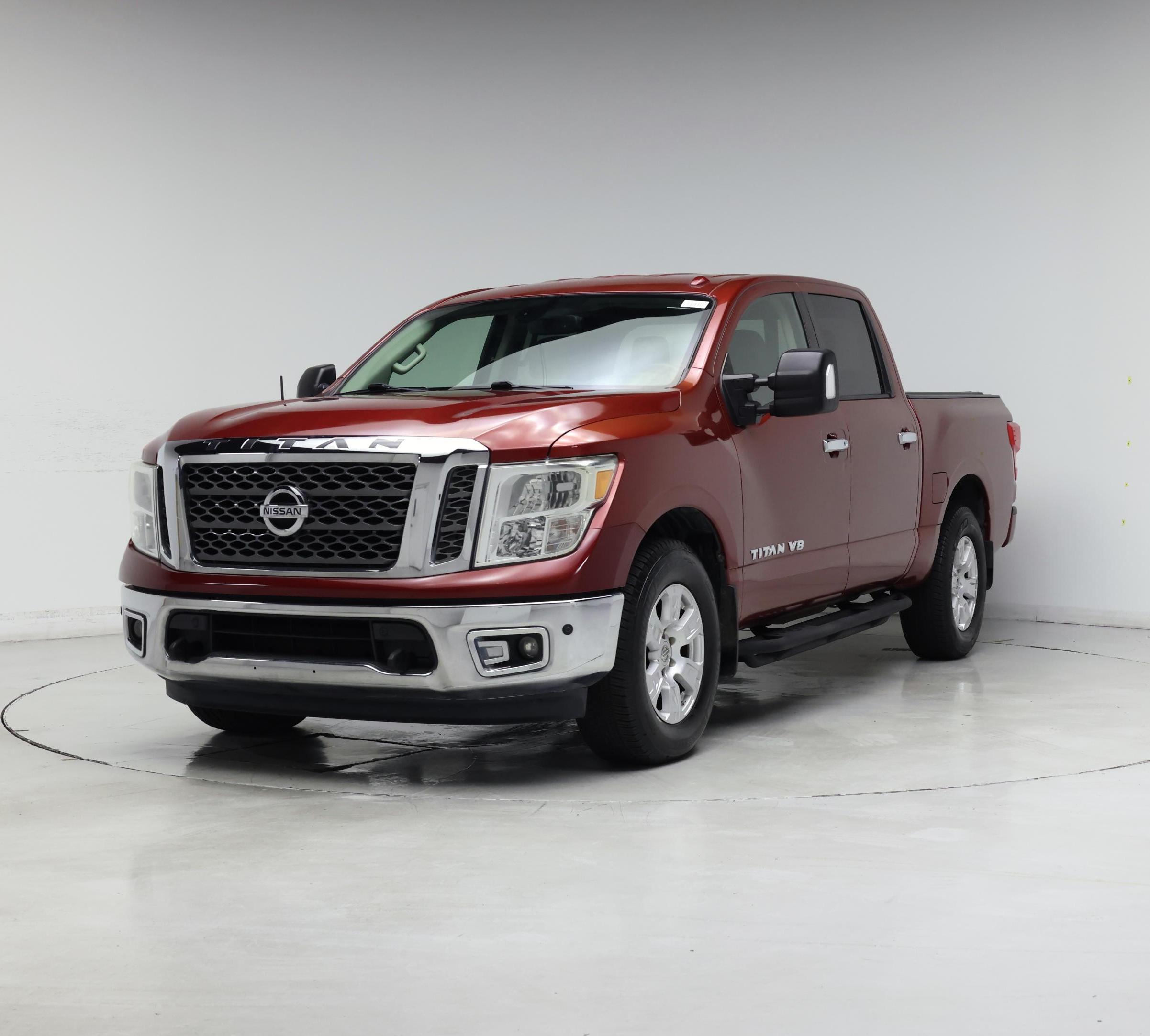 Thumbnail: 2018 Nissan Titan - 4